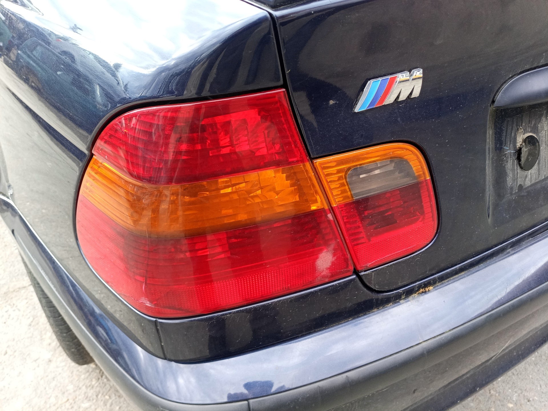 BMW 3 Series E46 (1997-2006) Galinis kairys žibintas 63216946533, M47204D4 24688346