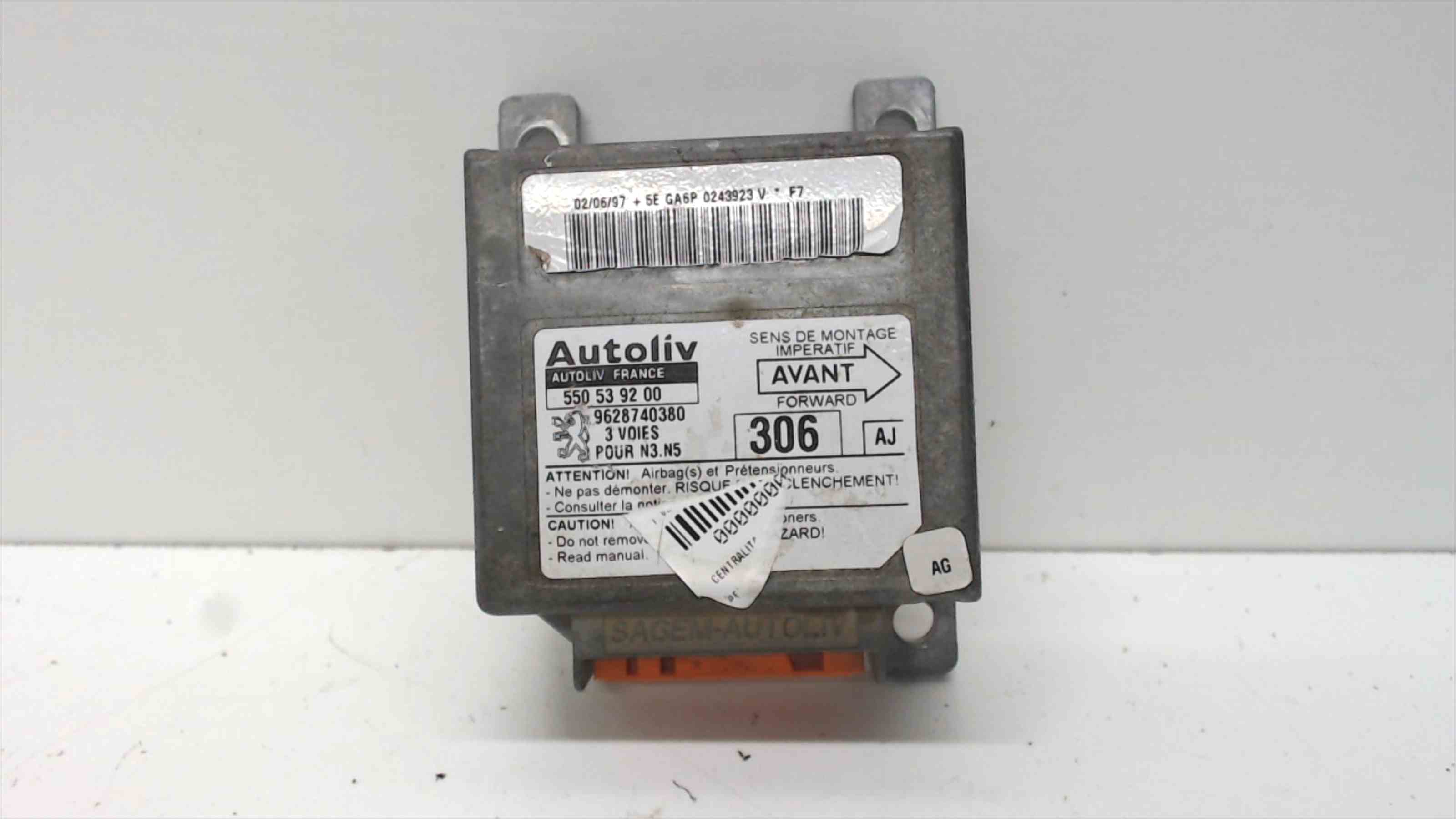 PEUGEOT 306 1 generation (1993-2002) SRS Control Unit 550539200 24690360