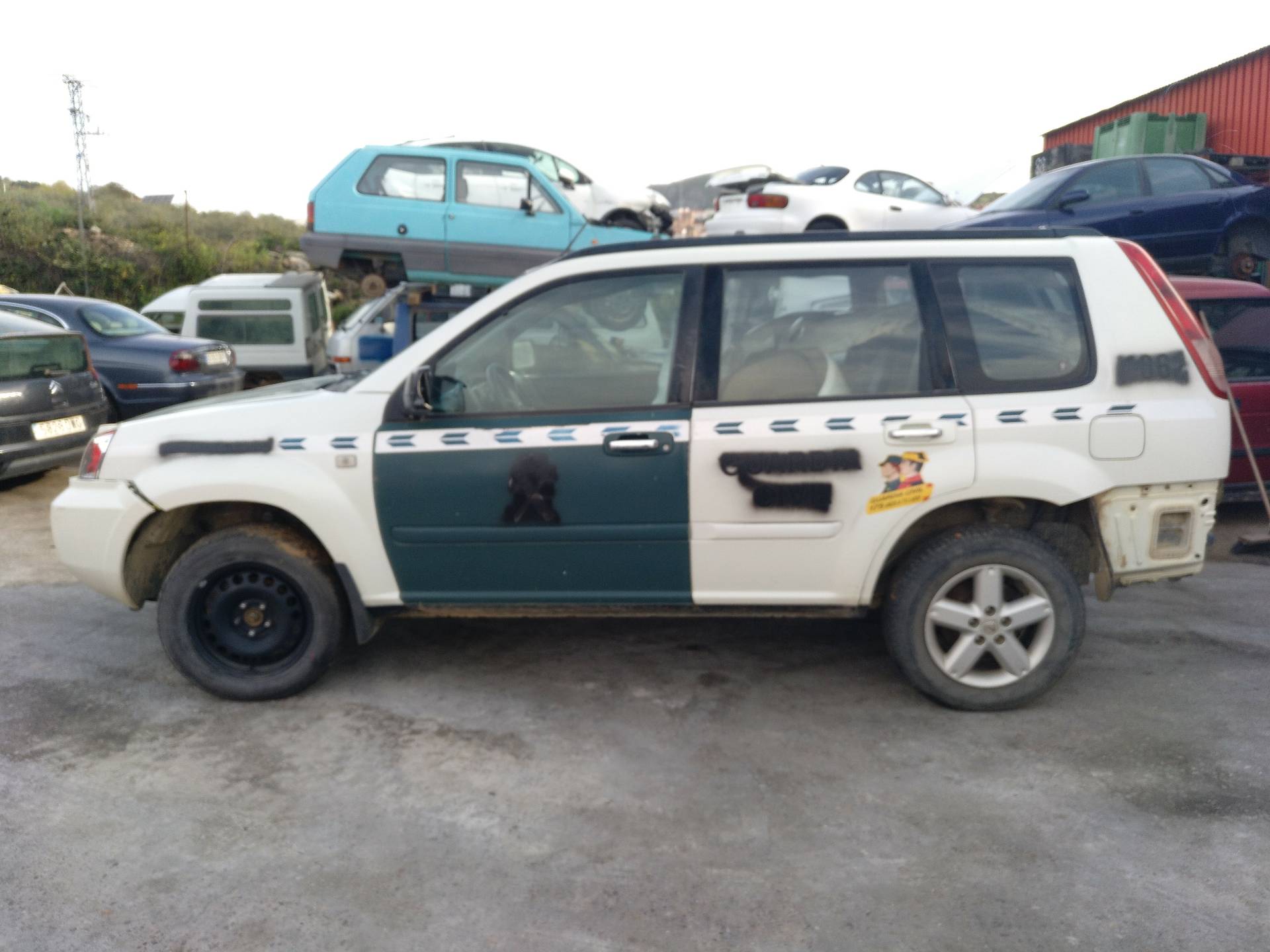 NISSAN X-Trail T30 (2001-2007) Priekšējais kreisais spārns 631138H700 22529854