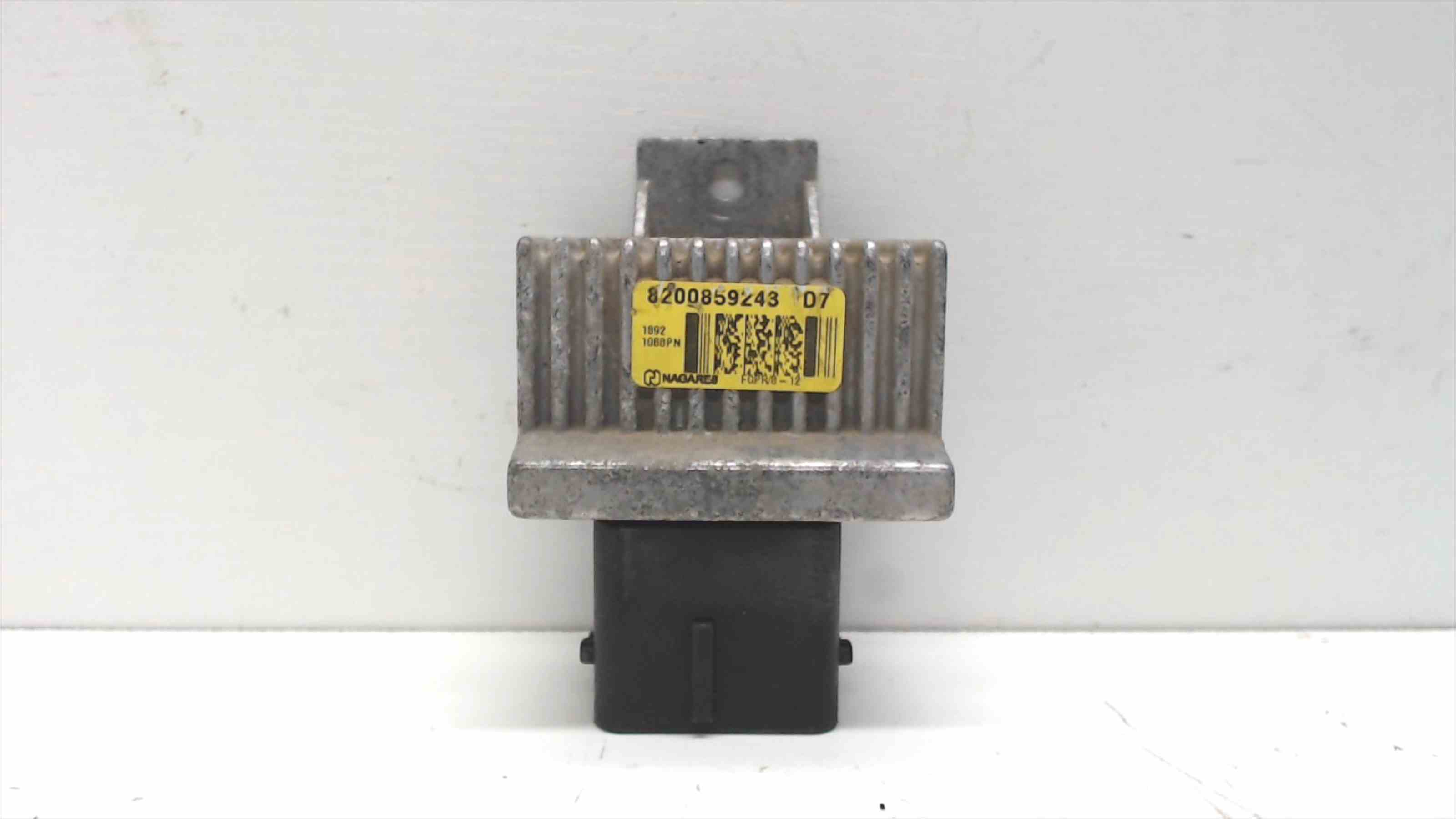 RENAULT Trafic 2 generation (2001-2015) Relays 8200859243 24689128