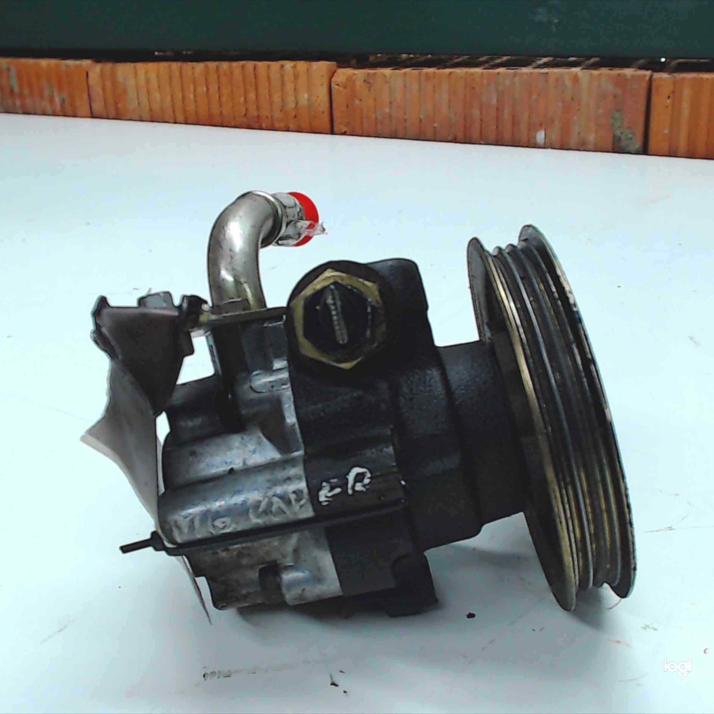MG 1 generation (1999-2005) Power Steering Pump QVB100690, 18K4F, HE1205082 24680582