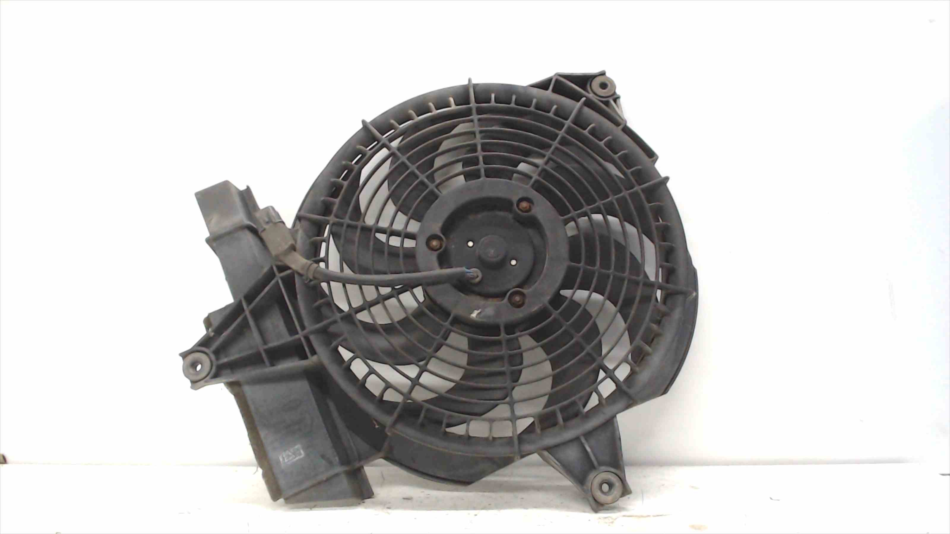 HYUNDAI Santa Fe SM (2000-2013) Difūzoriaus ventiliatorius 9773026XXXX 22523438