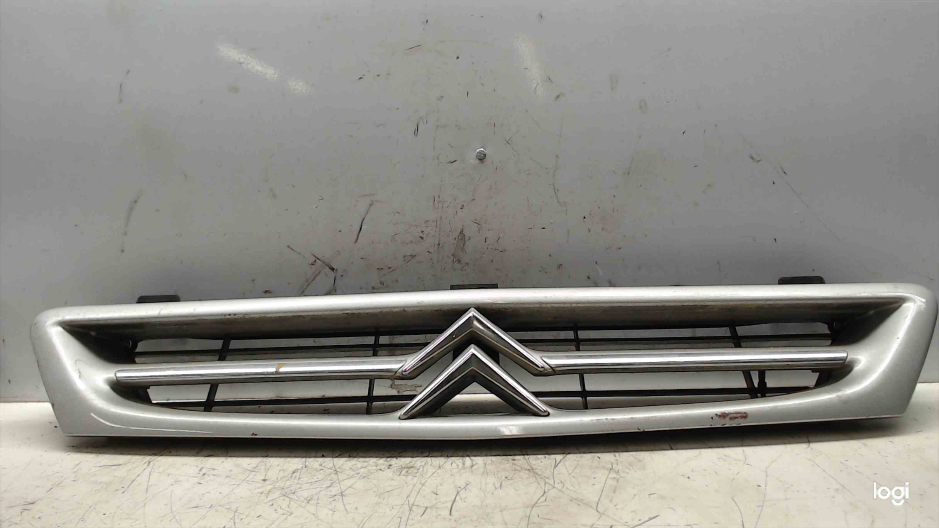 CITROËN Xsara 1 generation (1997-2004) Radiator Grille 9627892077 24686370