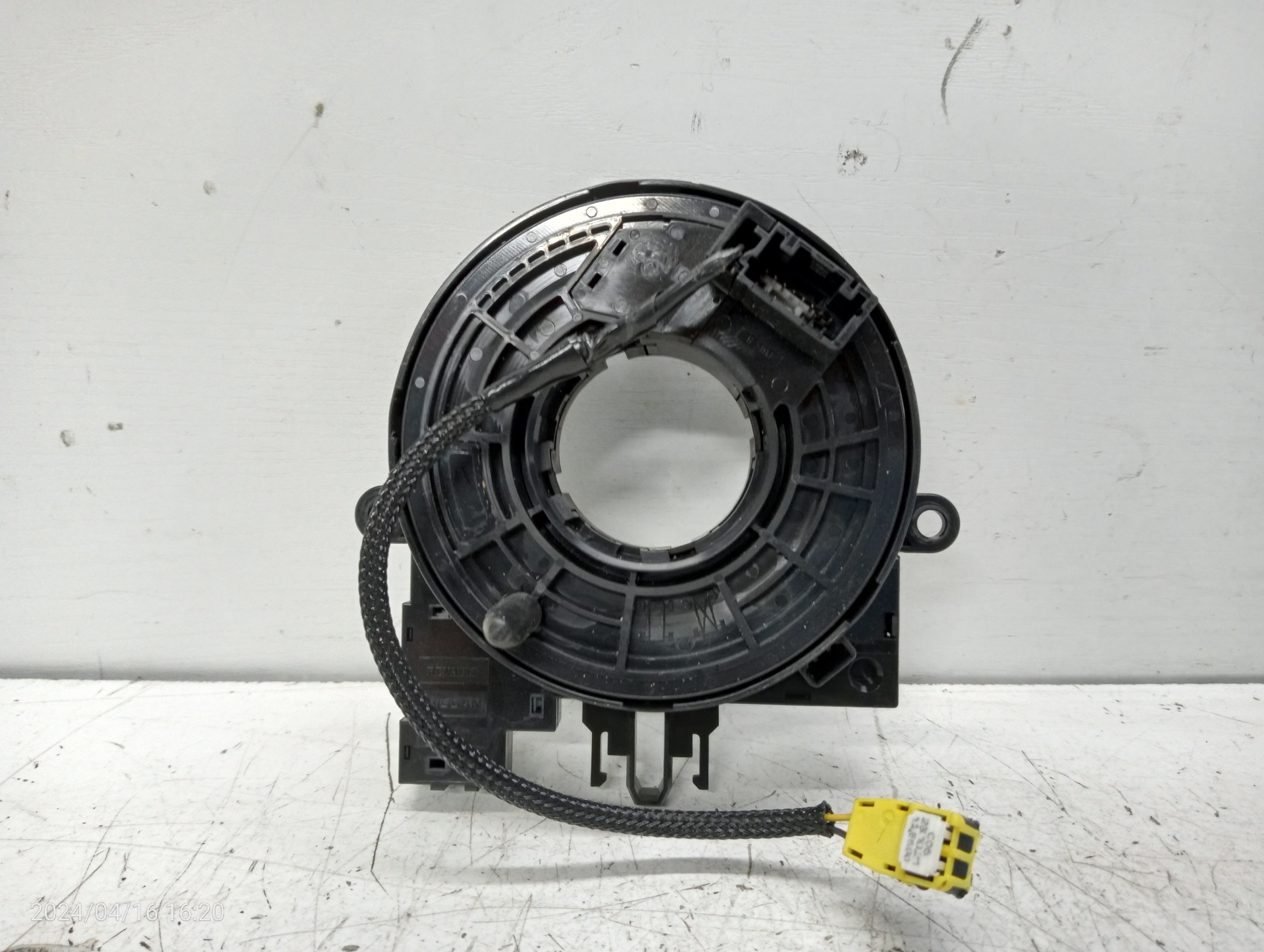 DACIA Lodgy 1 generation (2013-2024) Steering Wheel Slip Ring Squib 255540638R 24457313