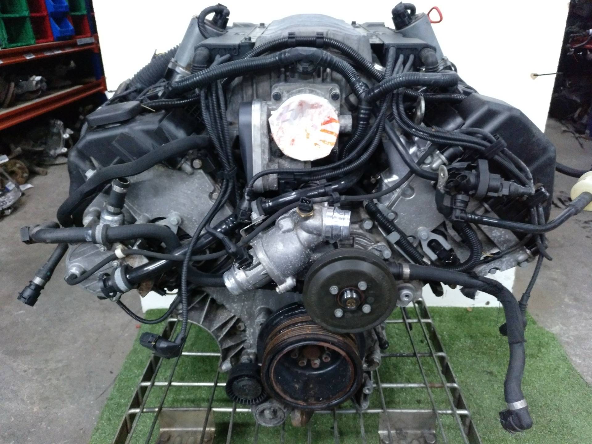 BMW 7 Series E65/E66 (2001-2008) Engine 11000427220 22515682