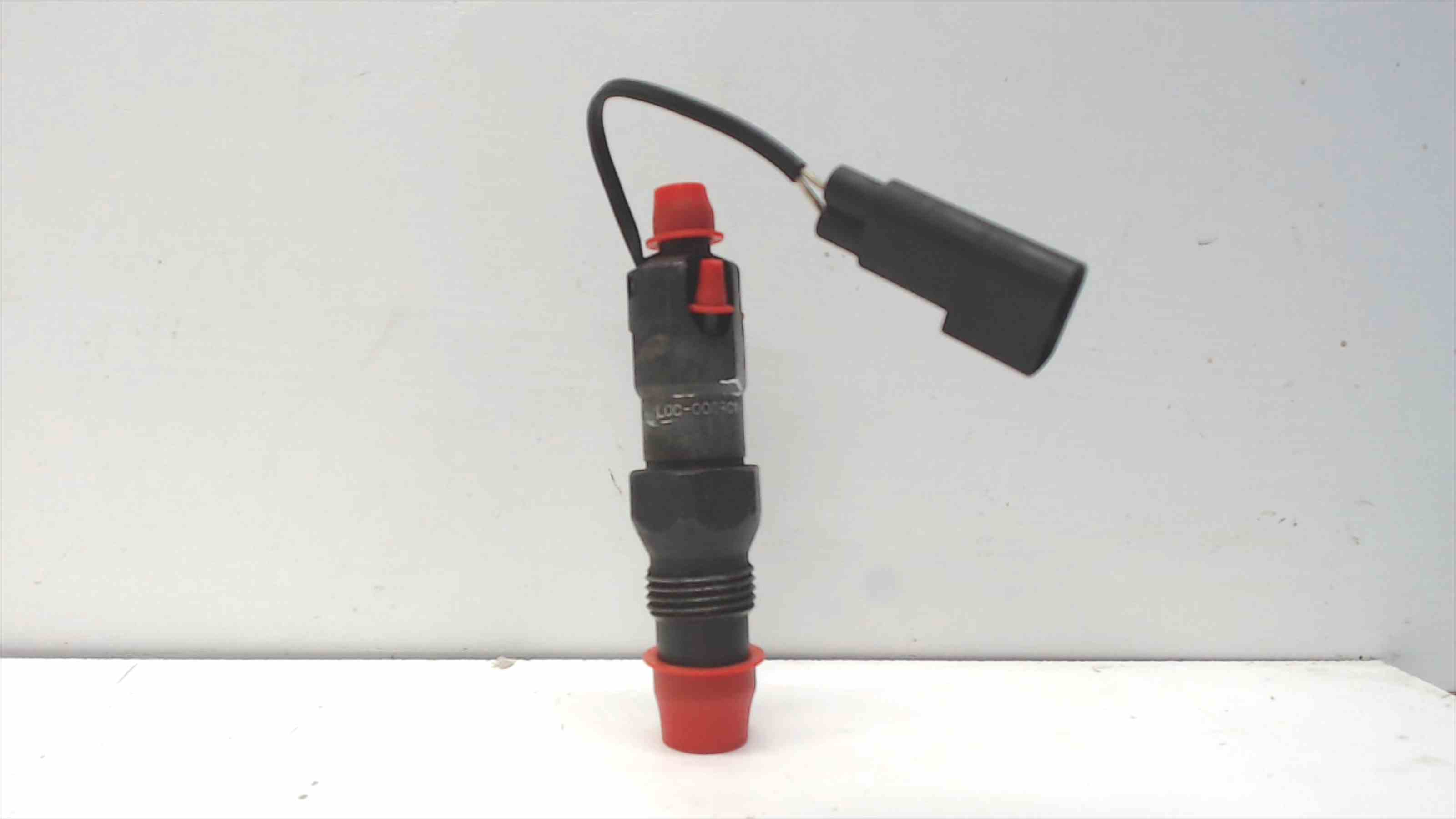 FORD Mondeo 2 generation (1996-2000) Fuel Injector LDC008R01 24689878
