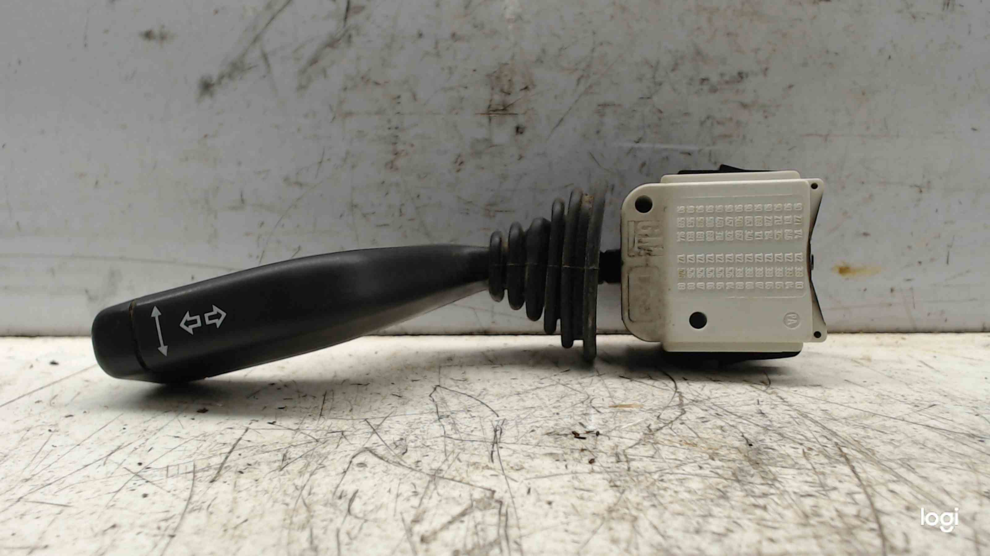 OPEL Vectra B (1995-1999) Turn switch knob 90221174 24686541