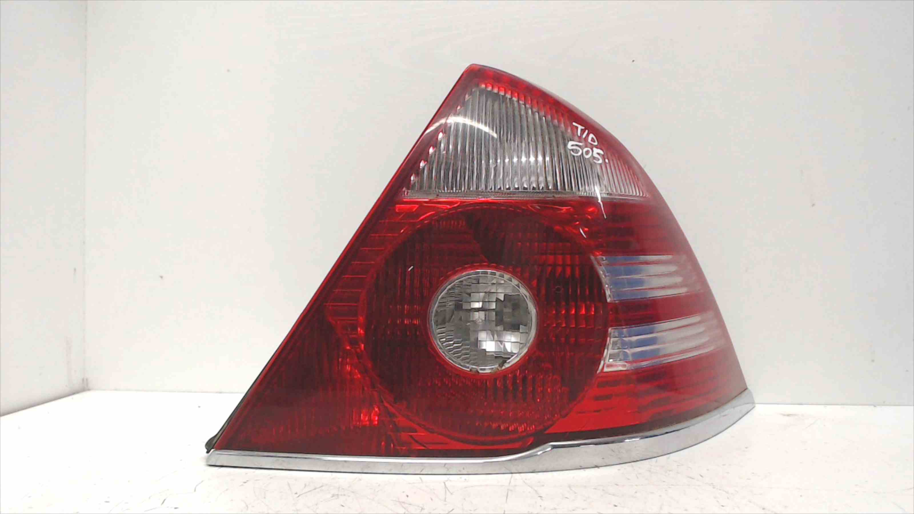 FORD Mondeo 3 generation (2000-2007) Rear Right Taillight Lamp 6S7113404A 24690642