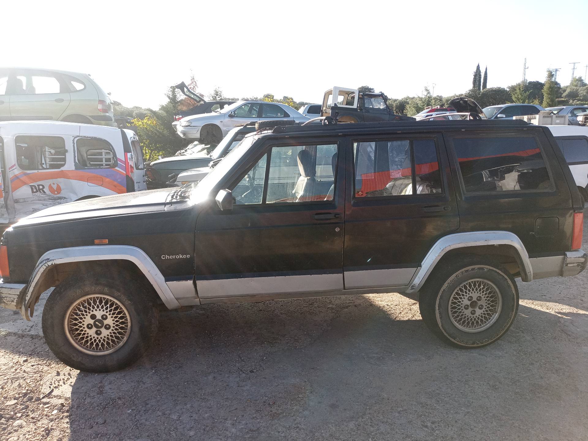 JEEP Cherokee 2 generation (XJ)  (1997-2001) Дверь передняя левая 55235251 25101526