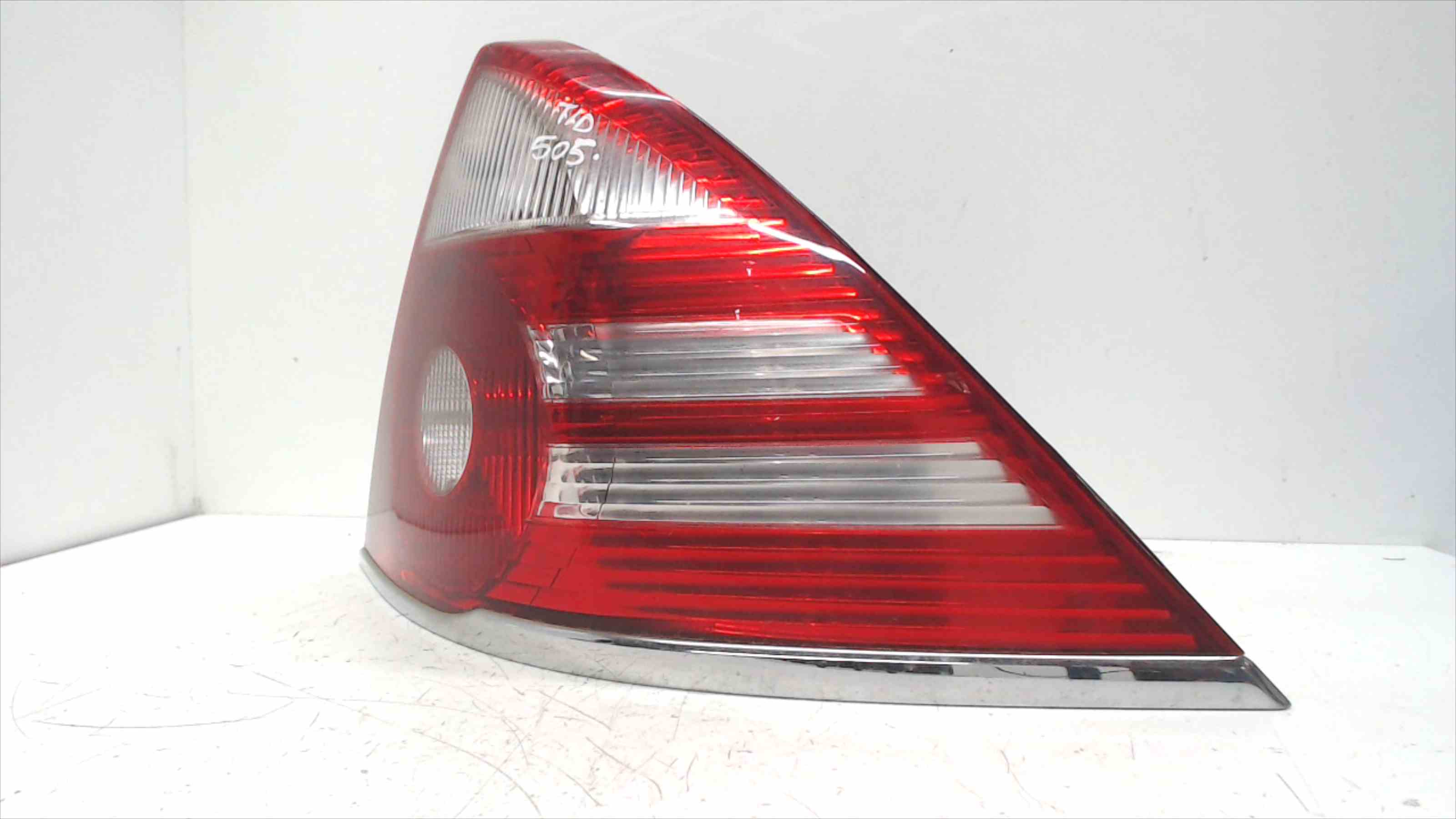 FORD Mondeo 3 generation (2000-2007) Rear Right Taillight Lamp 6S7113404A 24690642