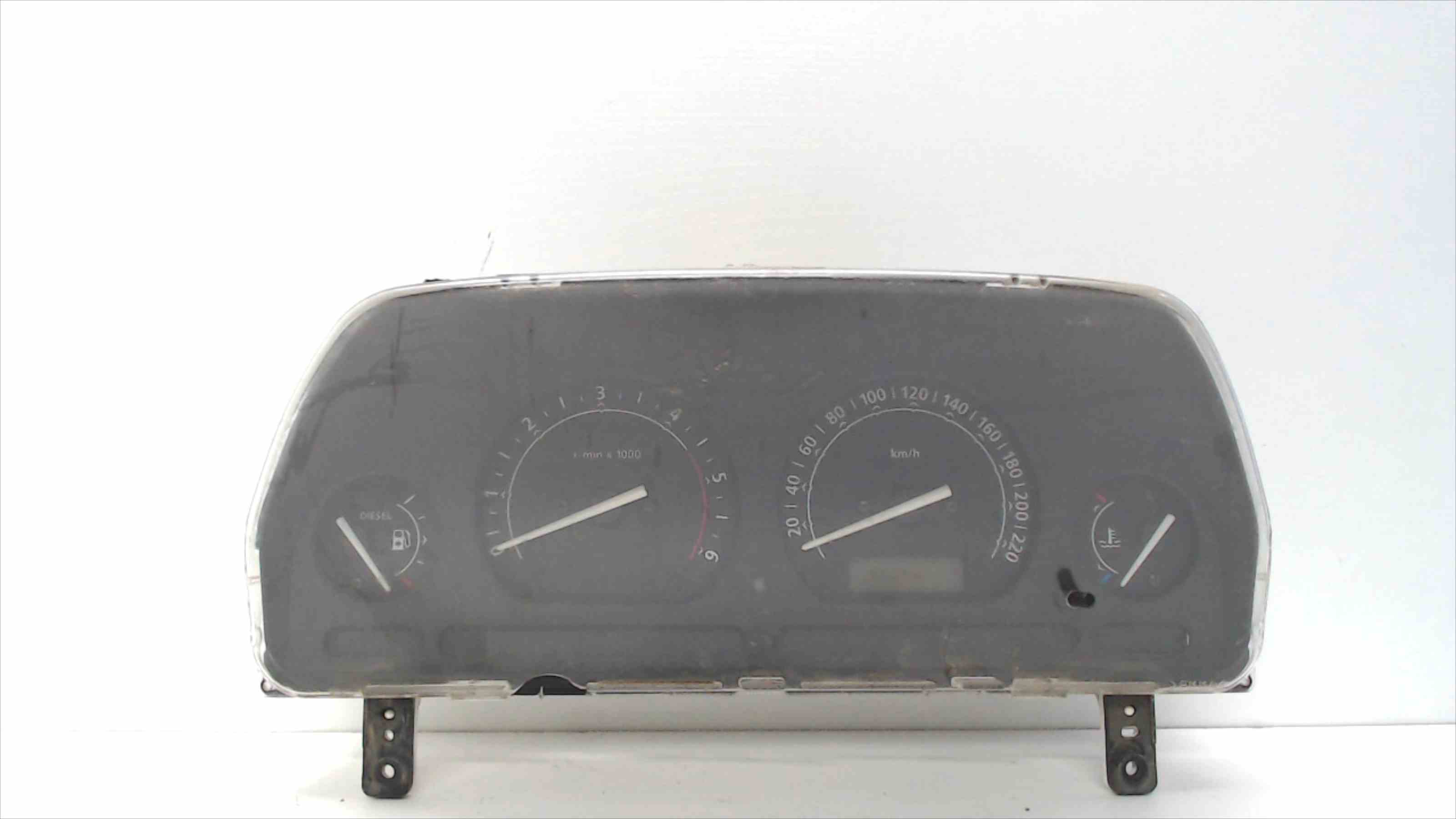 LAND ROVER Freelander 1 generation (1998-2006) Speedometer YWY100460, 52010468E, YWY100460 24690269
