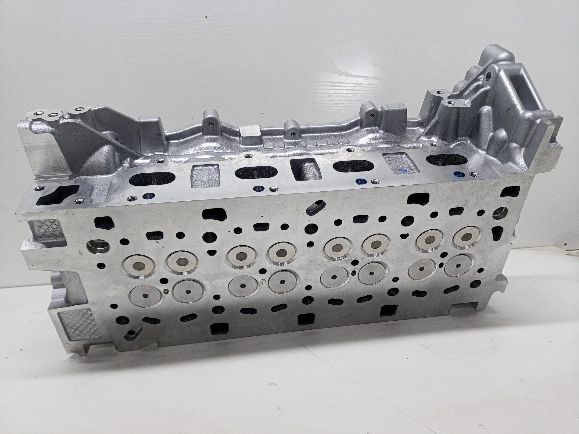 RENAULT Master 3 generation (2010-2023) Engine Cylinder Head M9T 25365750