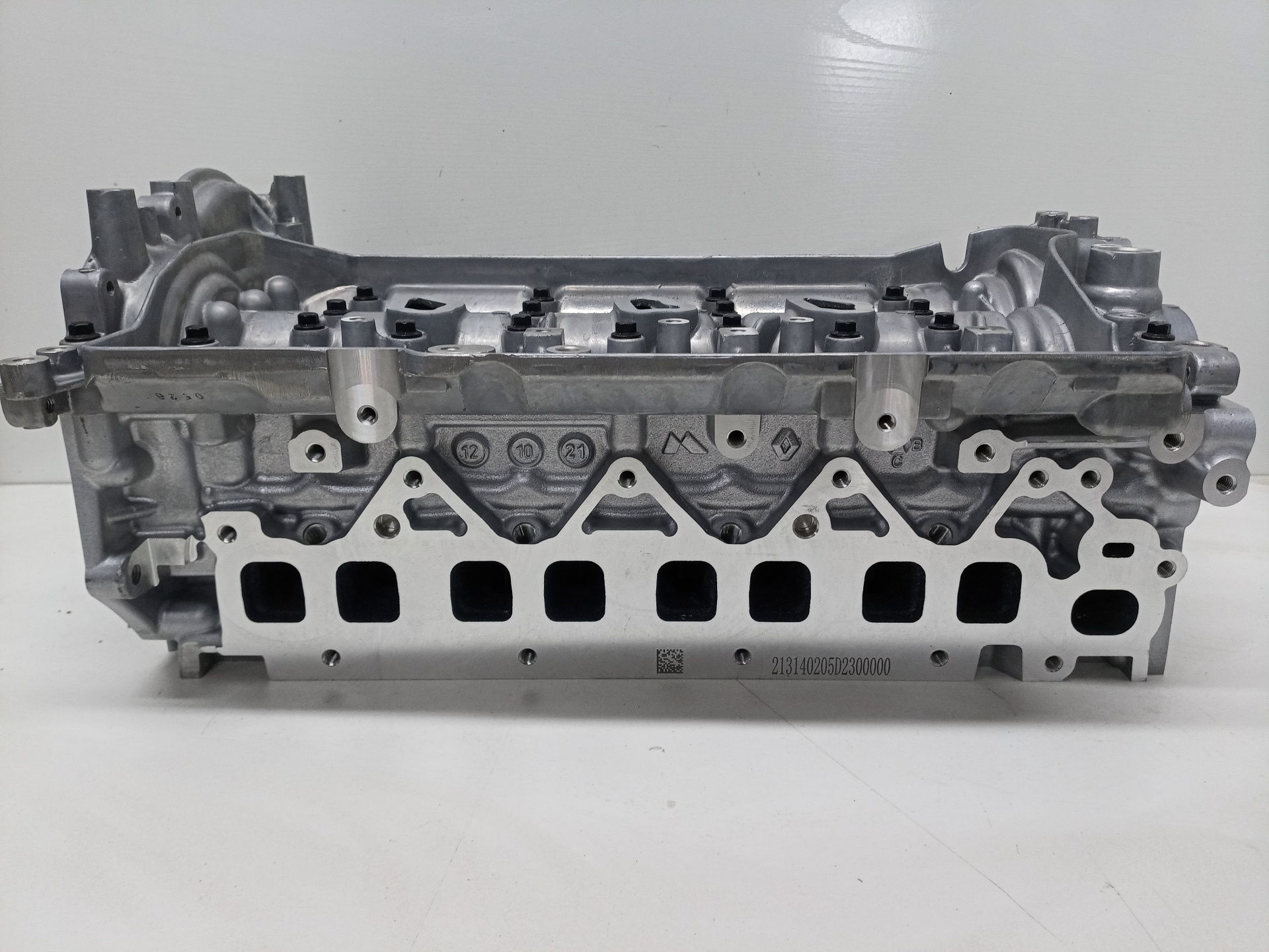 RENAULT Master 3 generation (2010-2023) Engine Cylinder Head M9T 25365750