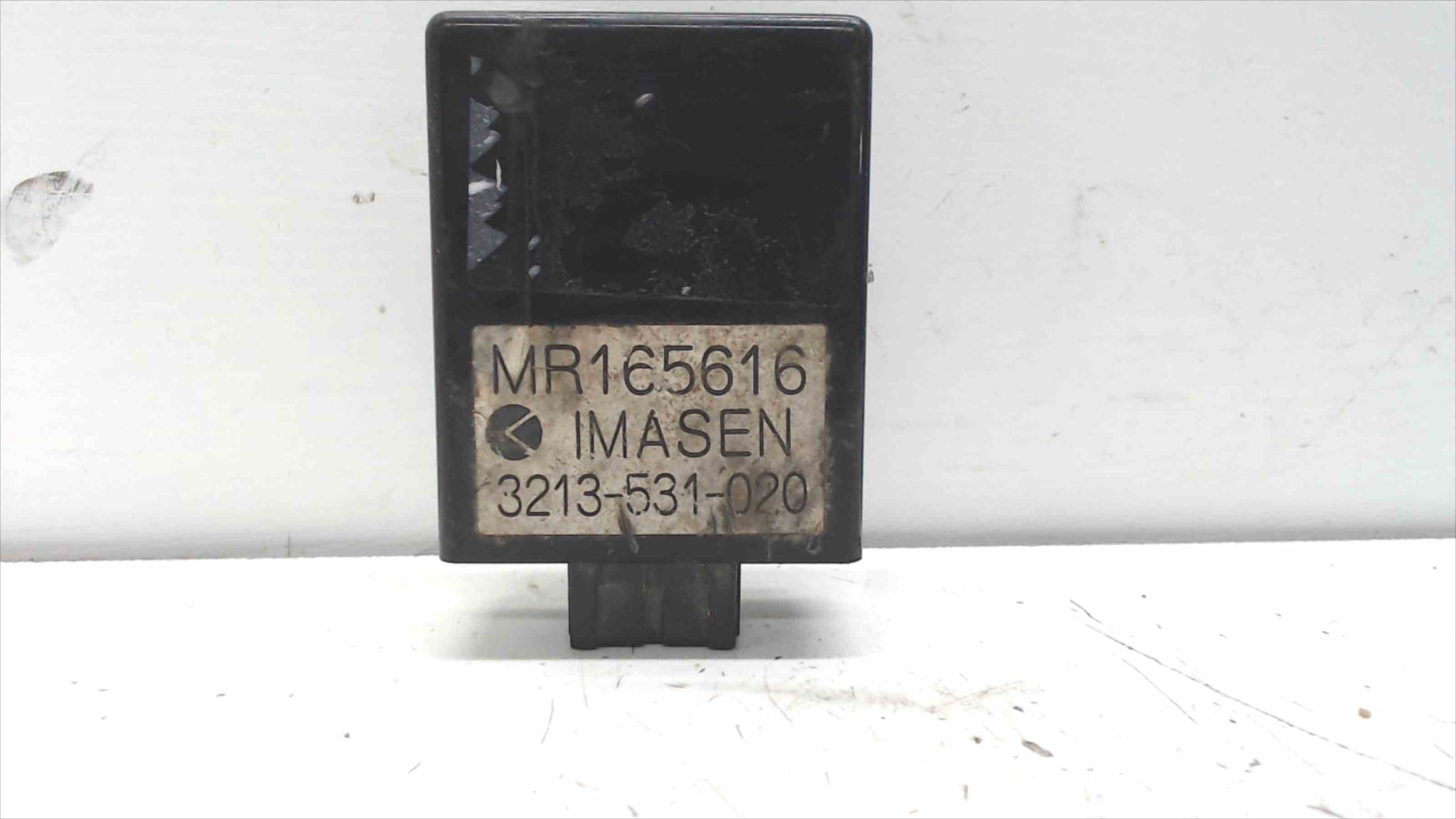 MITSUBISHI L200 3 generation (1996-2006) Kiti valdymo blokai MR165616, 3213531020 24689678