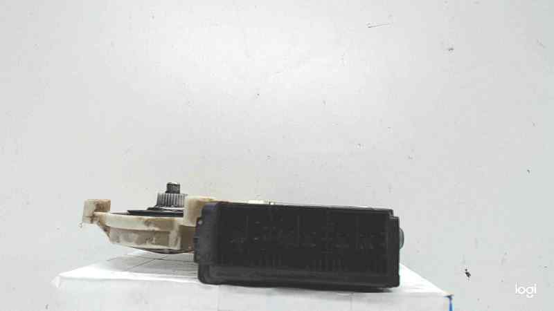 SEAT Ibiza 3 generation (2002-2008) Motor de control geam ușă  dreapta spate 6Q2959802A, IBIZA(6L1)(2001-2009) 24682039