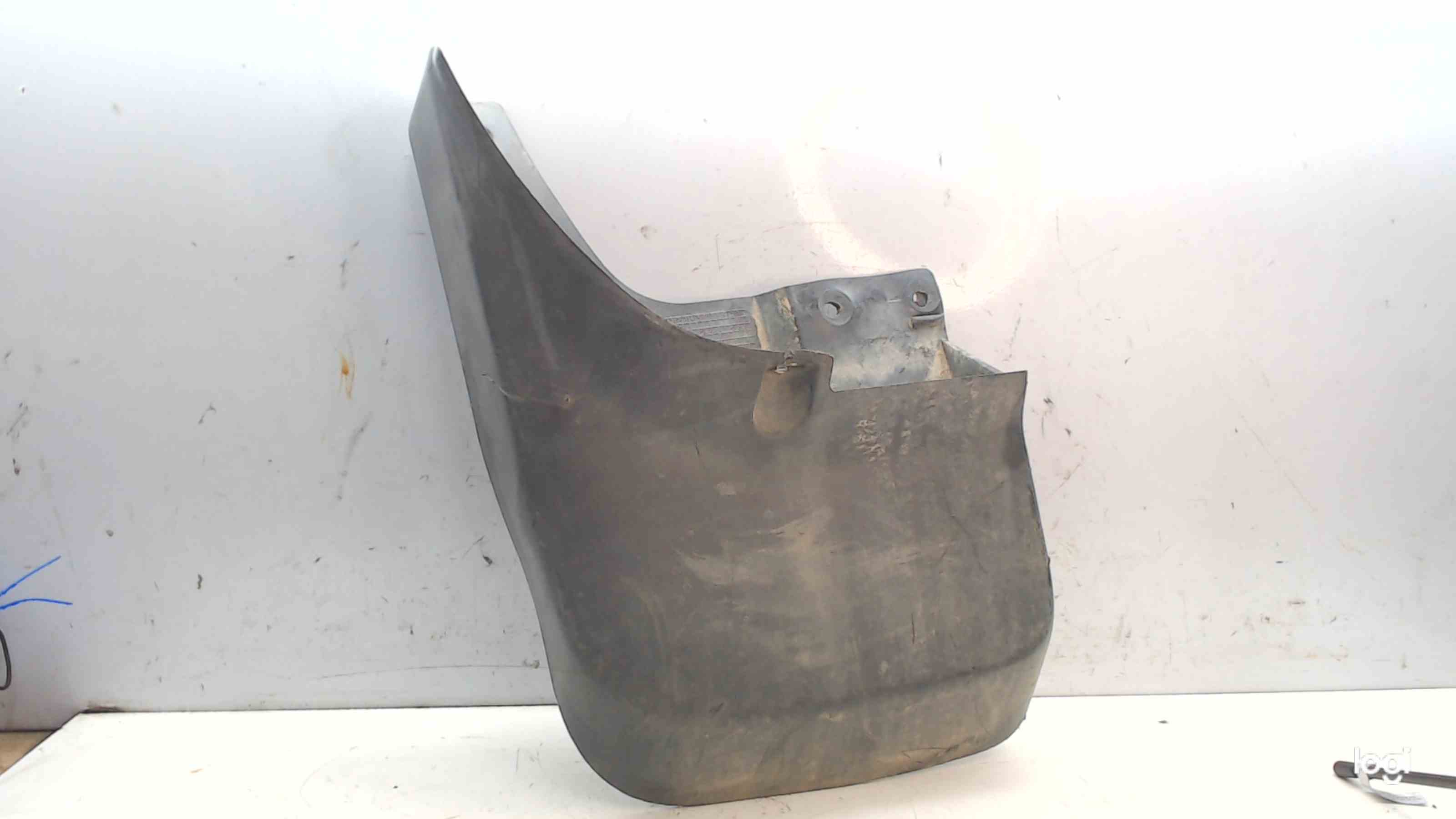 TOYOTA Hilux 7 generation (2005-2015) Other Body Parts MN117451RR 24687495