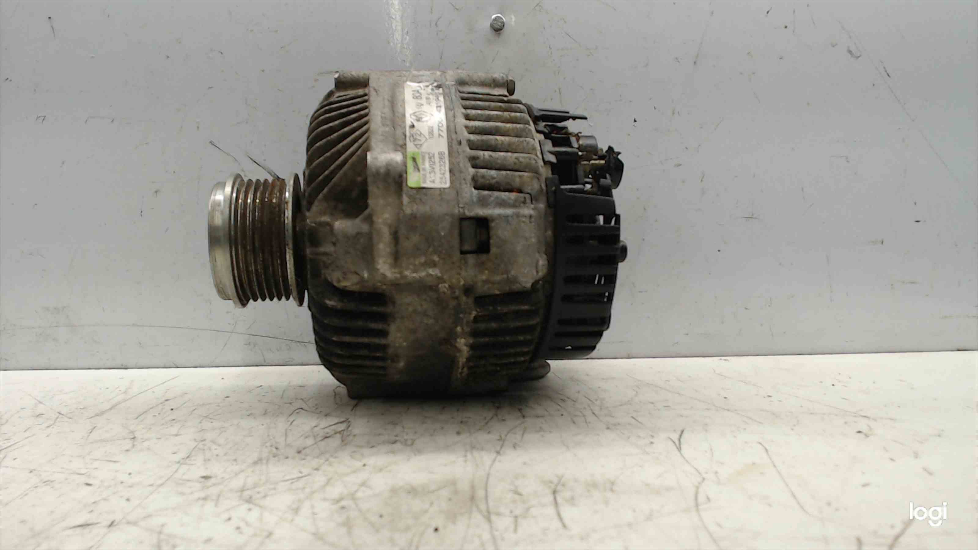 RENAULT Megane 2 generation (2002-2012) Alternator 7700431943 24686173