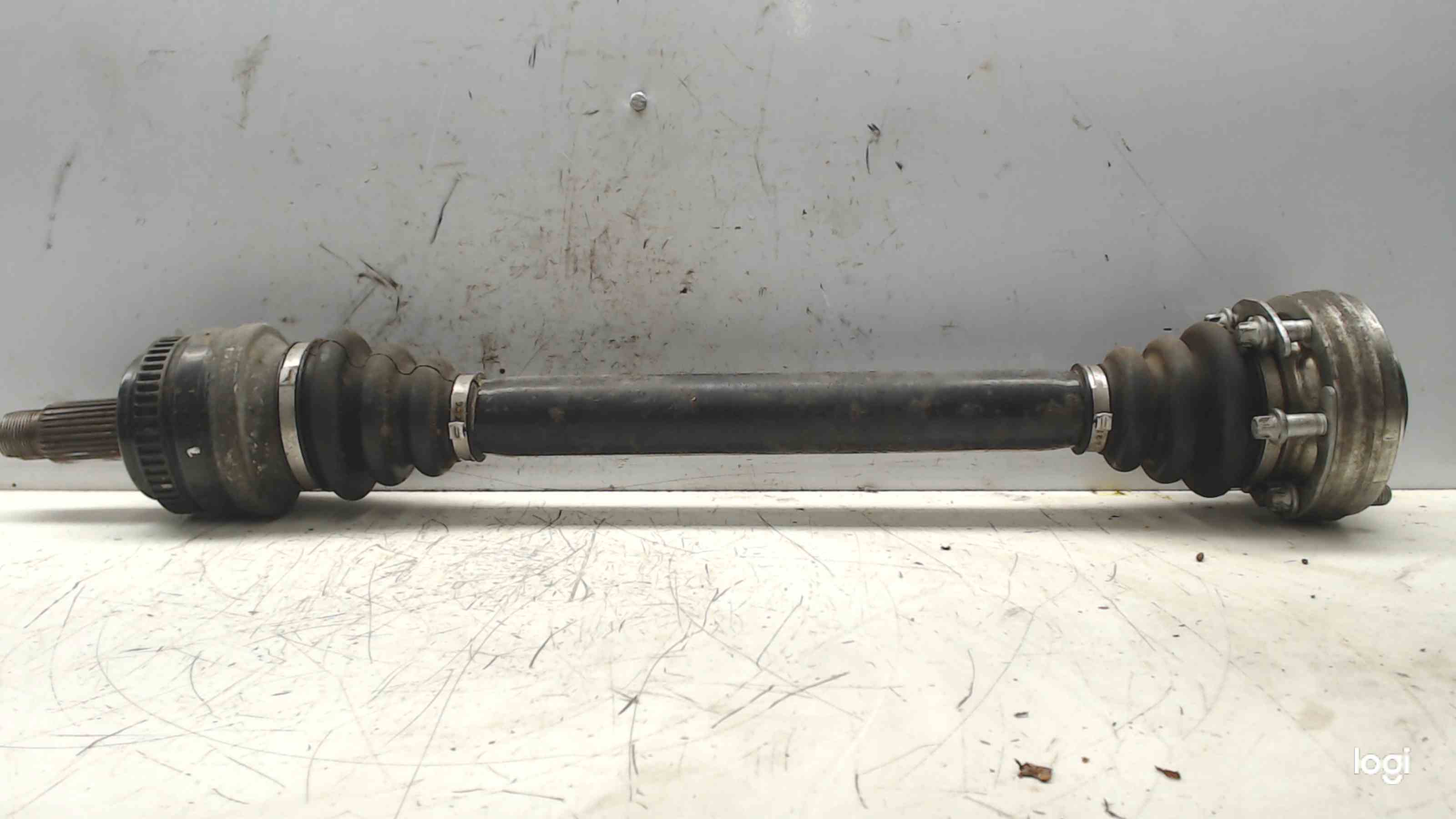 BMW 3 Series E90/E91/E92/E93 (2004-2013) Rear Right Driveshaft 7537715 22522582