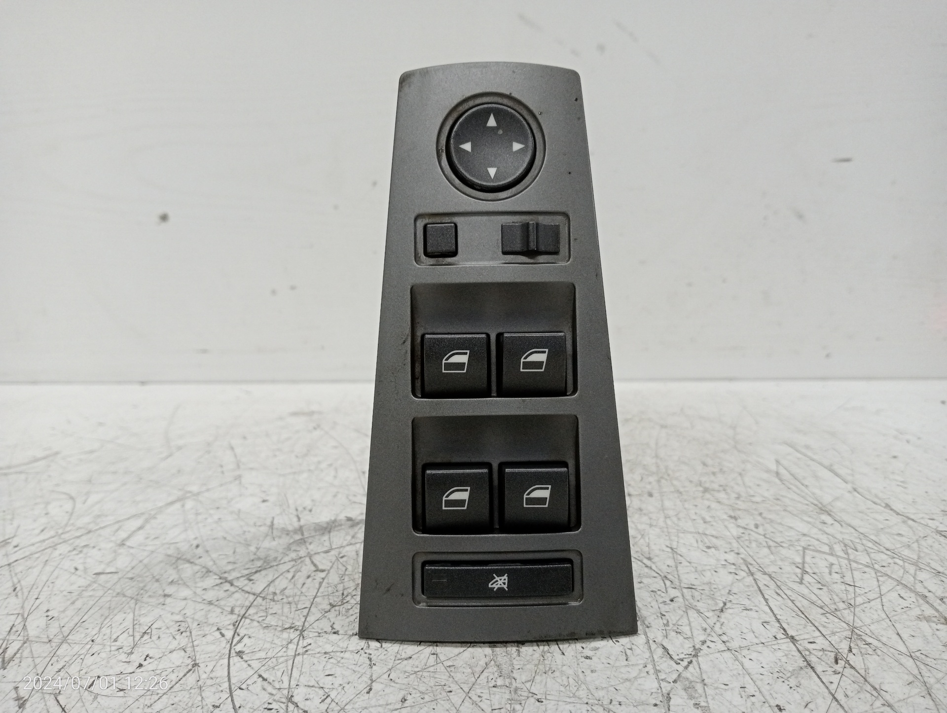 BMW 7 Series E65/E66 (2001-2008) Front Left Door Window Switch 6917104 26481826