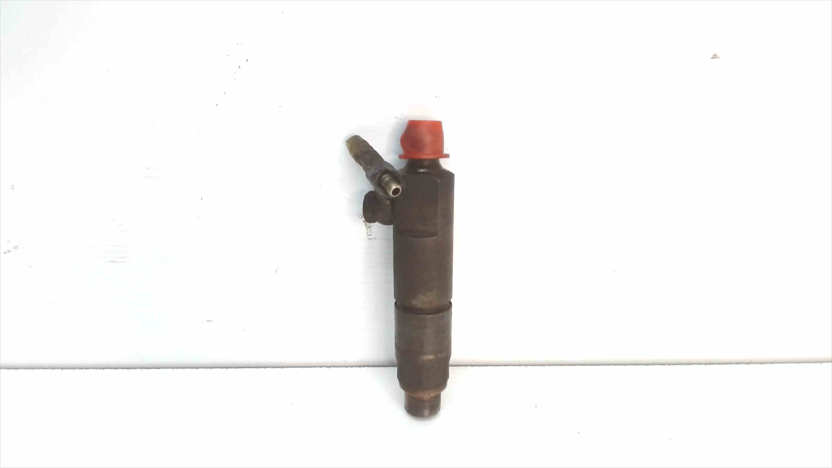 LAND ROVER Range Rover 1 generation (1970-1994) Fuel Injector KBE58S44 24687380