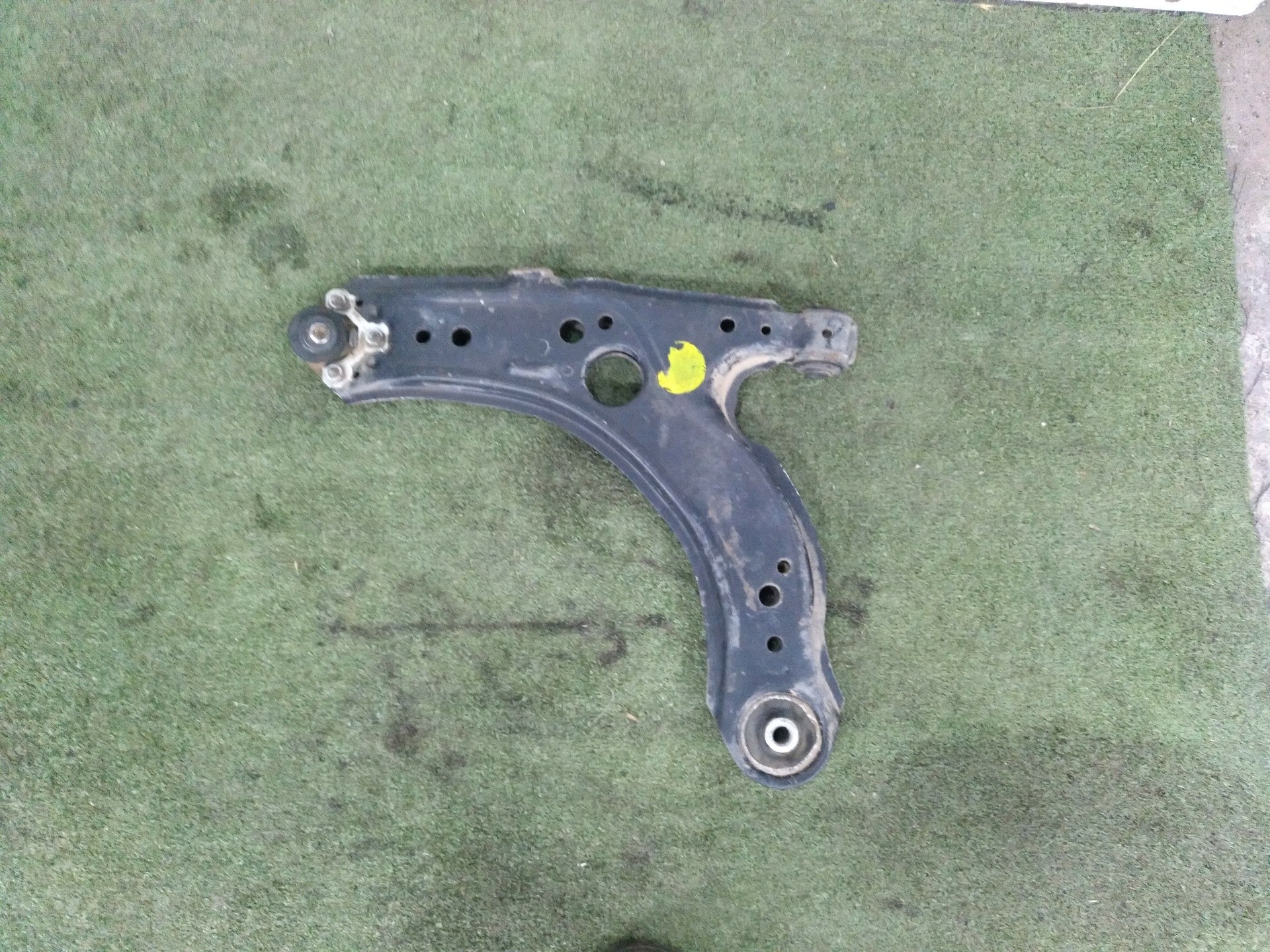 AUDI Spider 916 (1995-2006) Front Left Arm 24688776