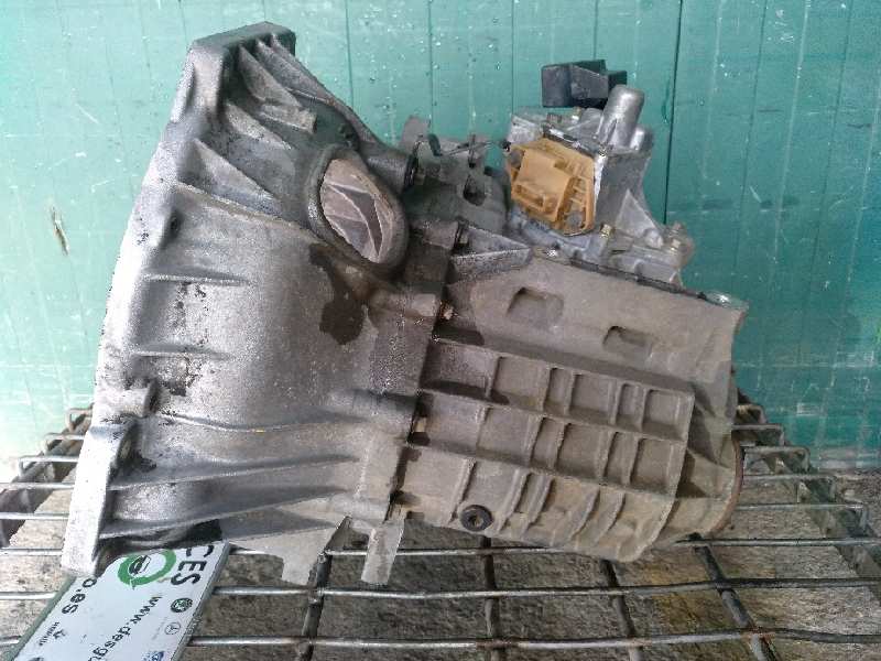 FORD Focus 1 generation (1998-2010) Gearbox XS4R7002RA 22515101