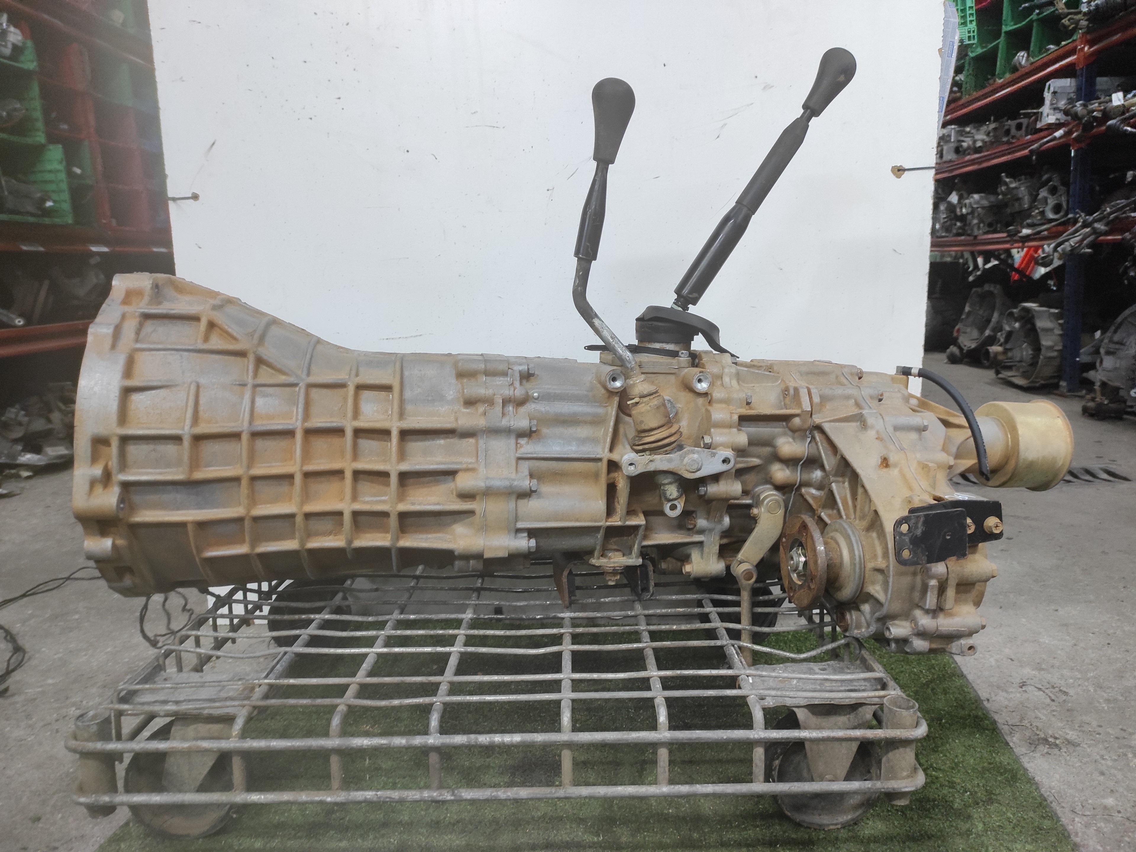 MERCEDES-BENZ Gearbox X1B 22537935