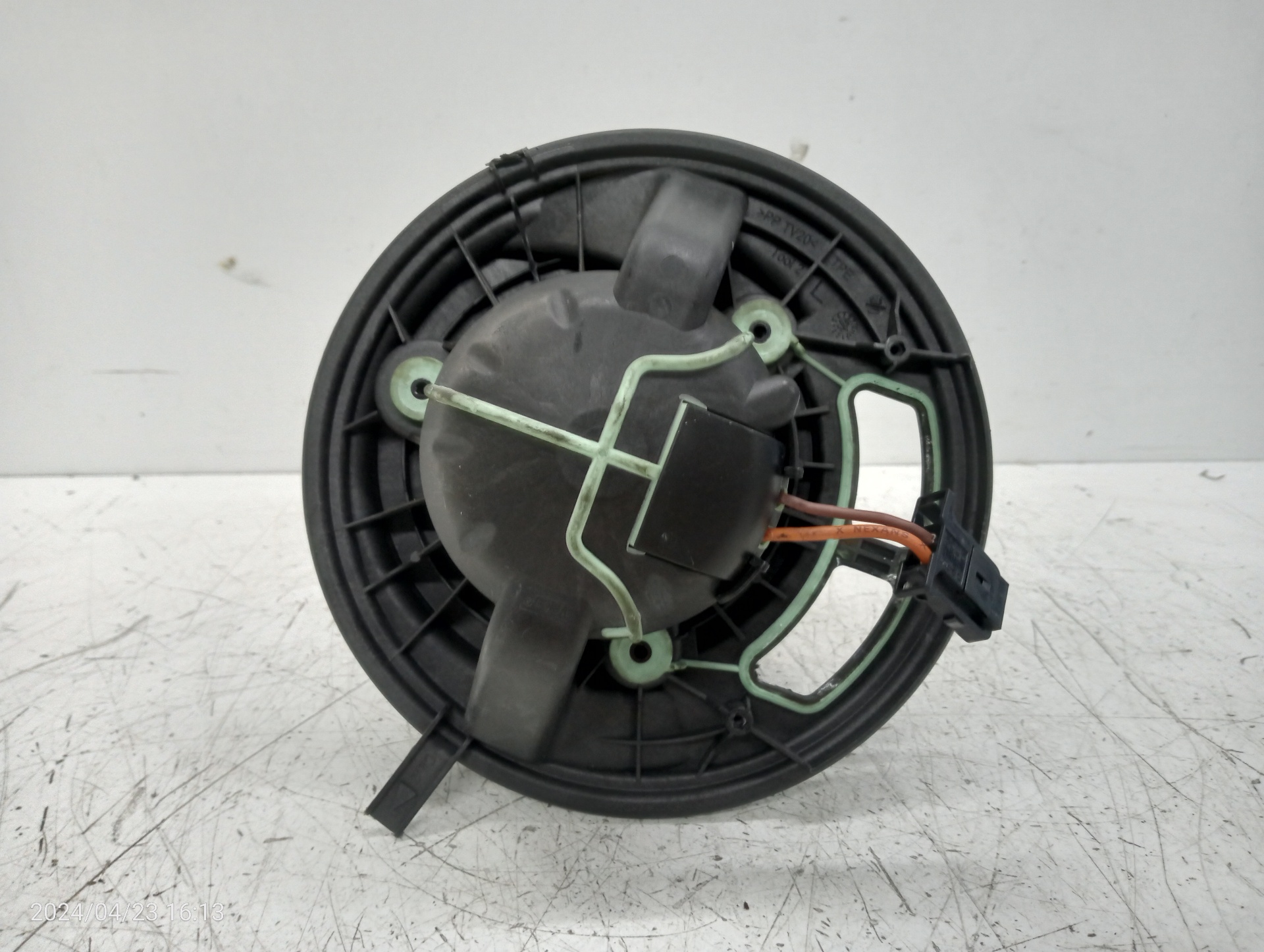 BMW 3 Series E90/E91/E92/E93 (2004-2013) Heater Blower Fan 64119227670 25407205