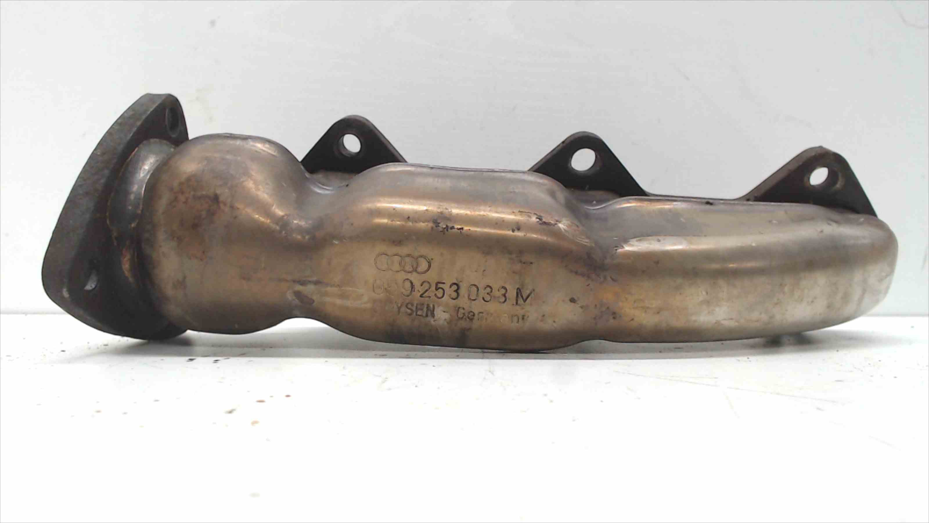 AUDI A6 C5/4B (1997-2004) Exhaust Manifold 059253033 24689074