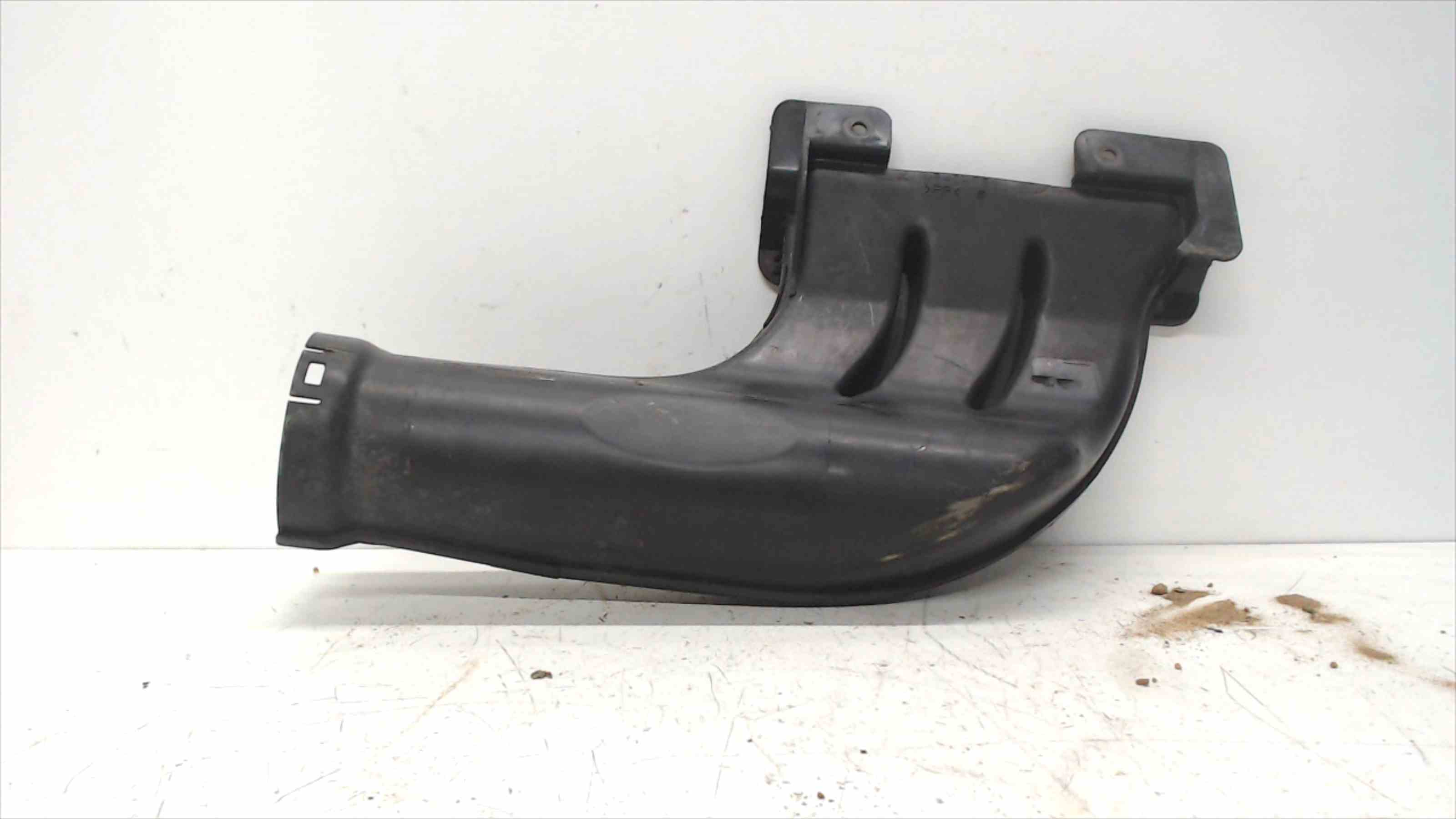 MITSUBISHI Pajero 3 generation (1999-2006) Other part MR404731 24691198