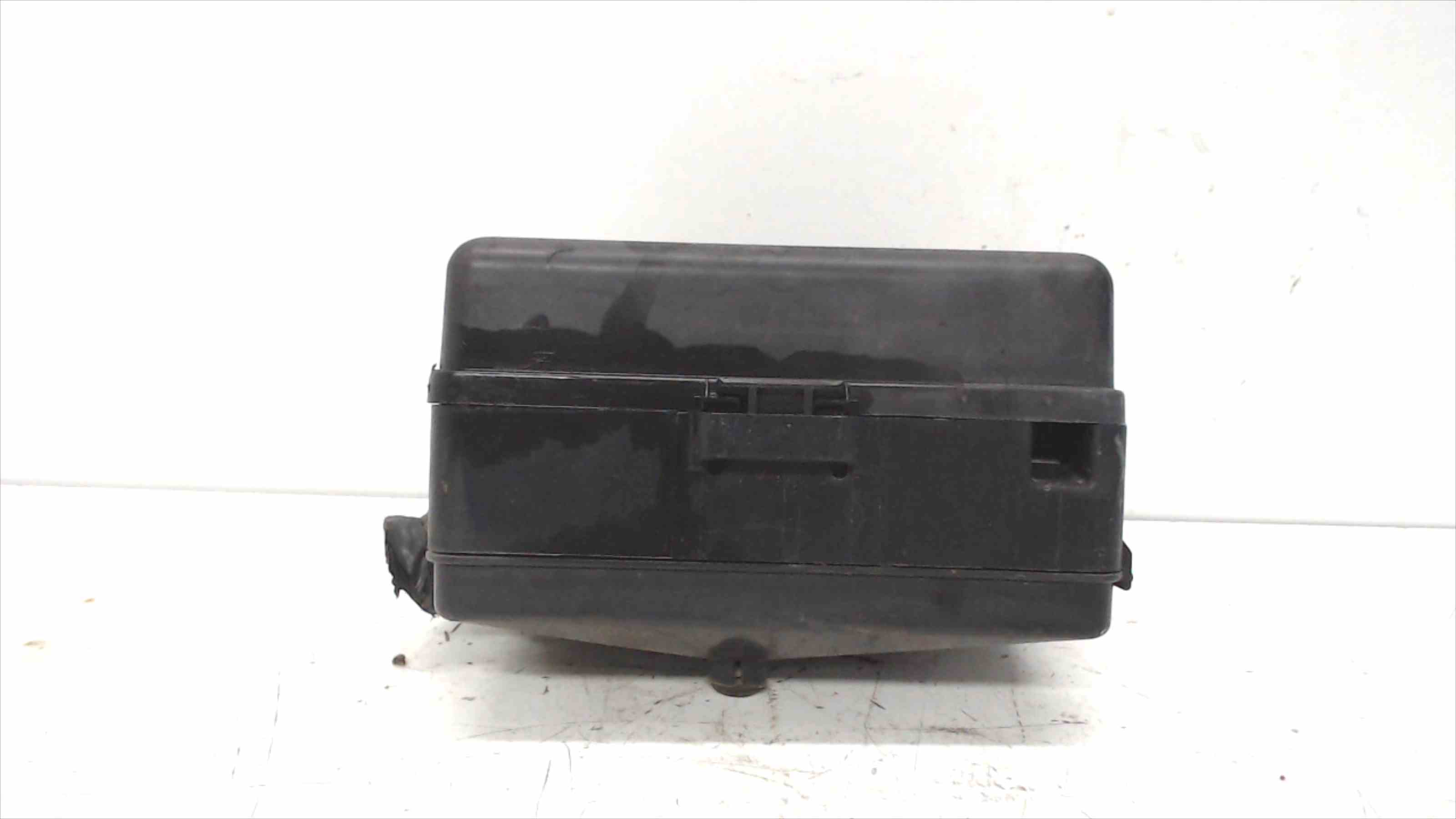 OPEL Frontera B (1998-2004) Sulakekaappi 8972245270, 8972245270 24289294