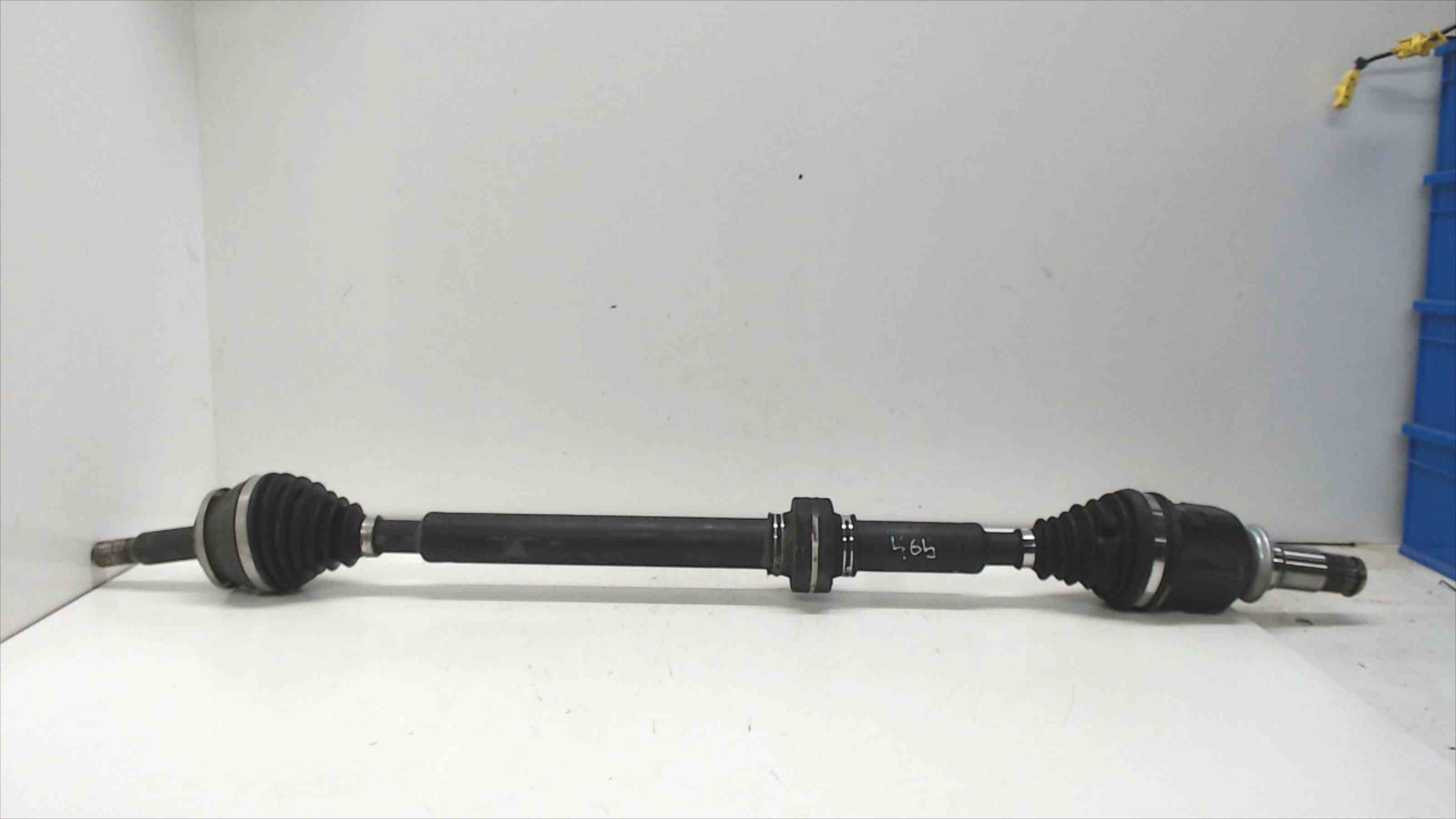 TOYOTA Prius 3 generation (XW30) (2009-2015) Front Right Driveshaft DW11R 22535529