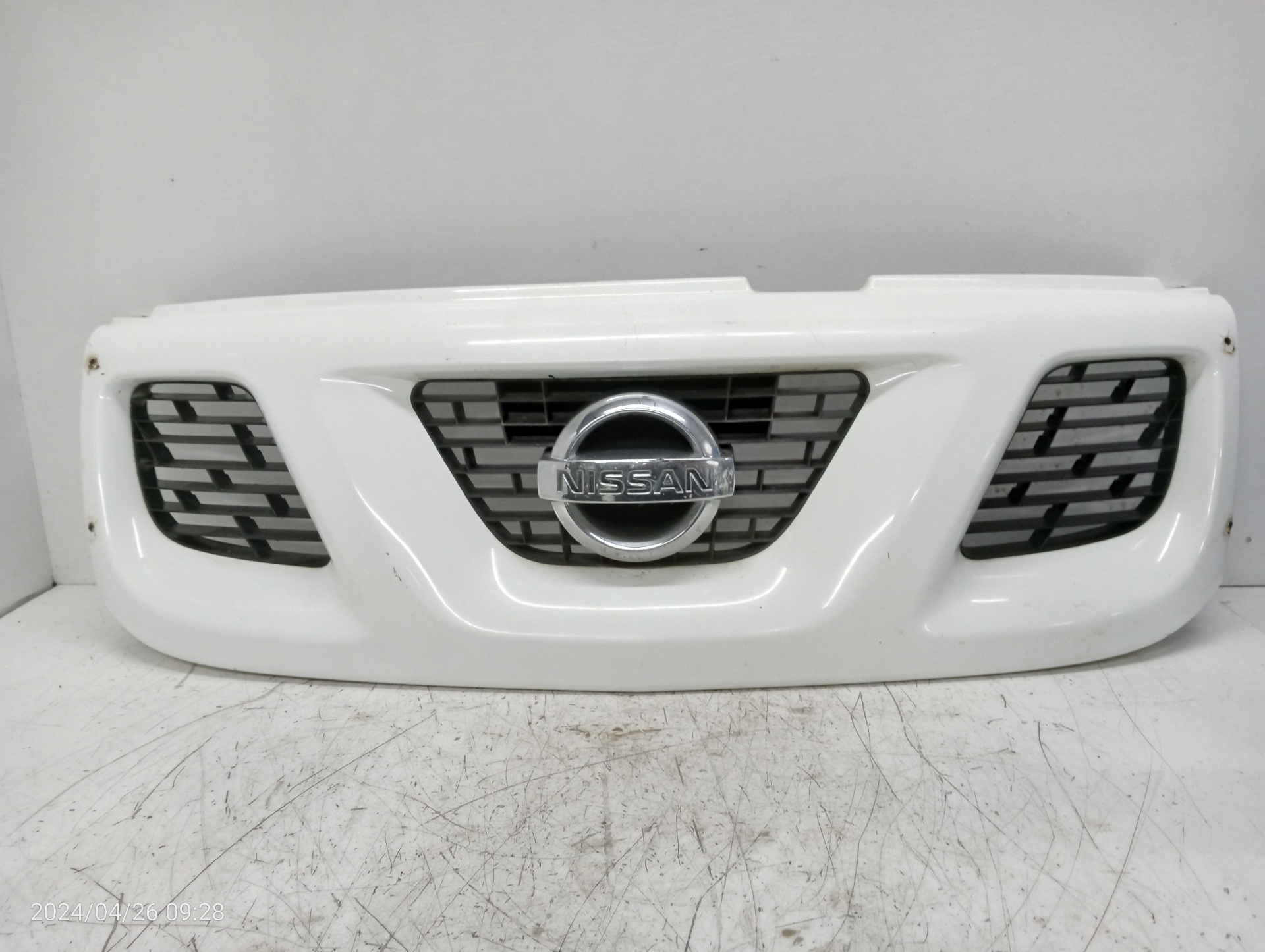VOLVO Front Bumper Lower Grill 623102X900 24949018