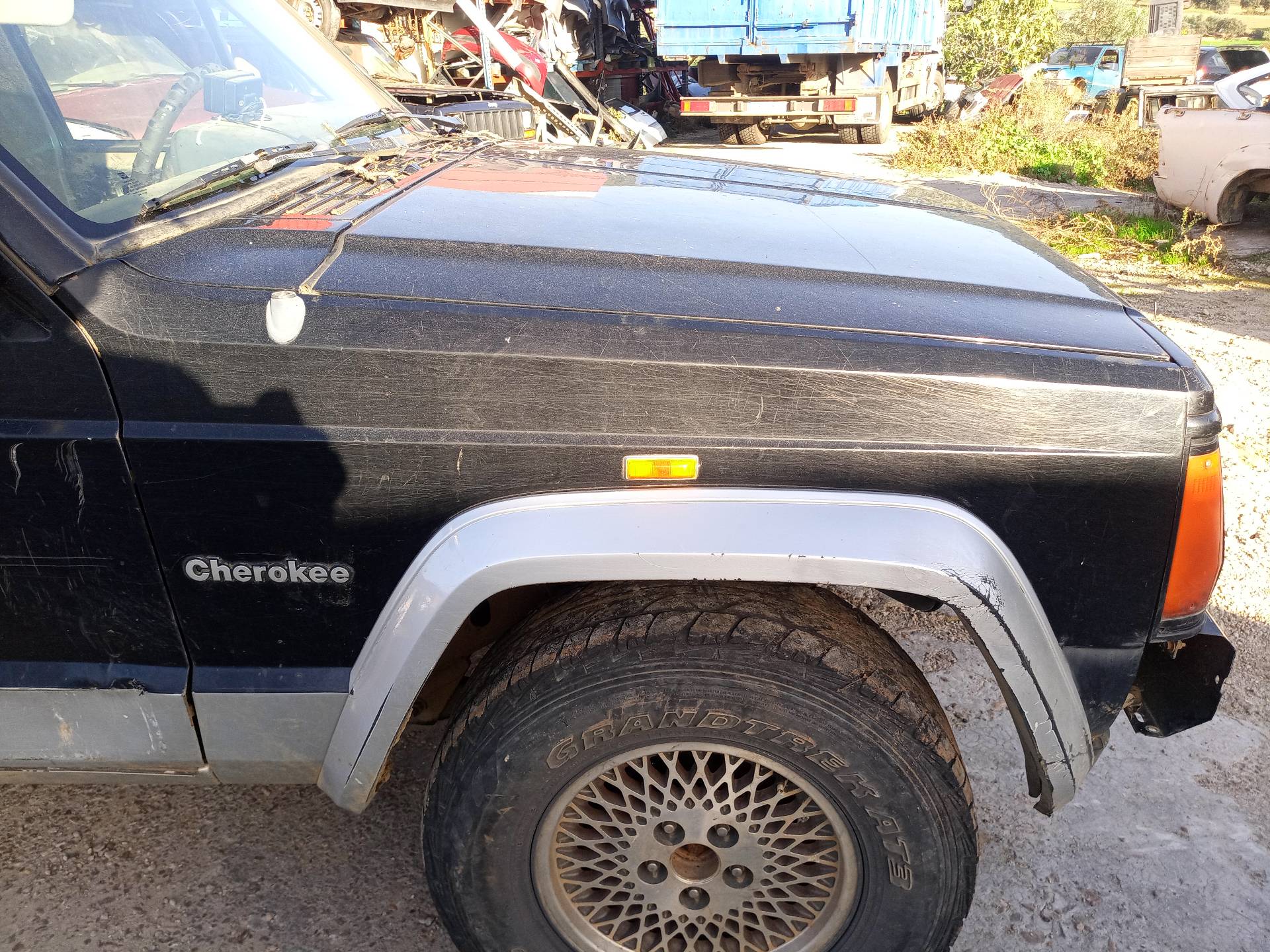 JEEP Cherokee 2 generation (XJ)  (1997-2001) Front Right Wheel Hub 52067576 25101524