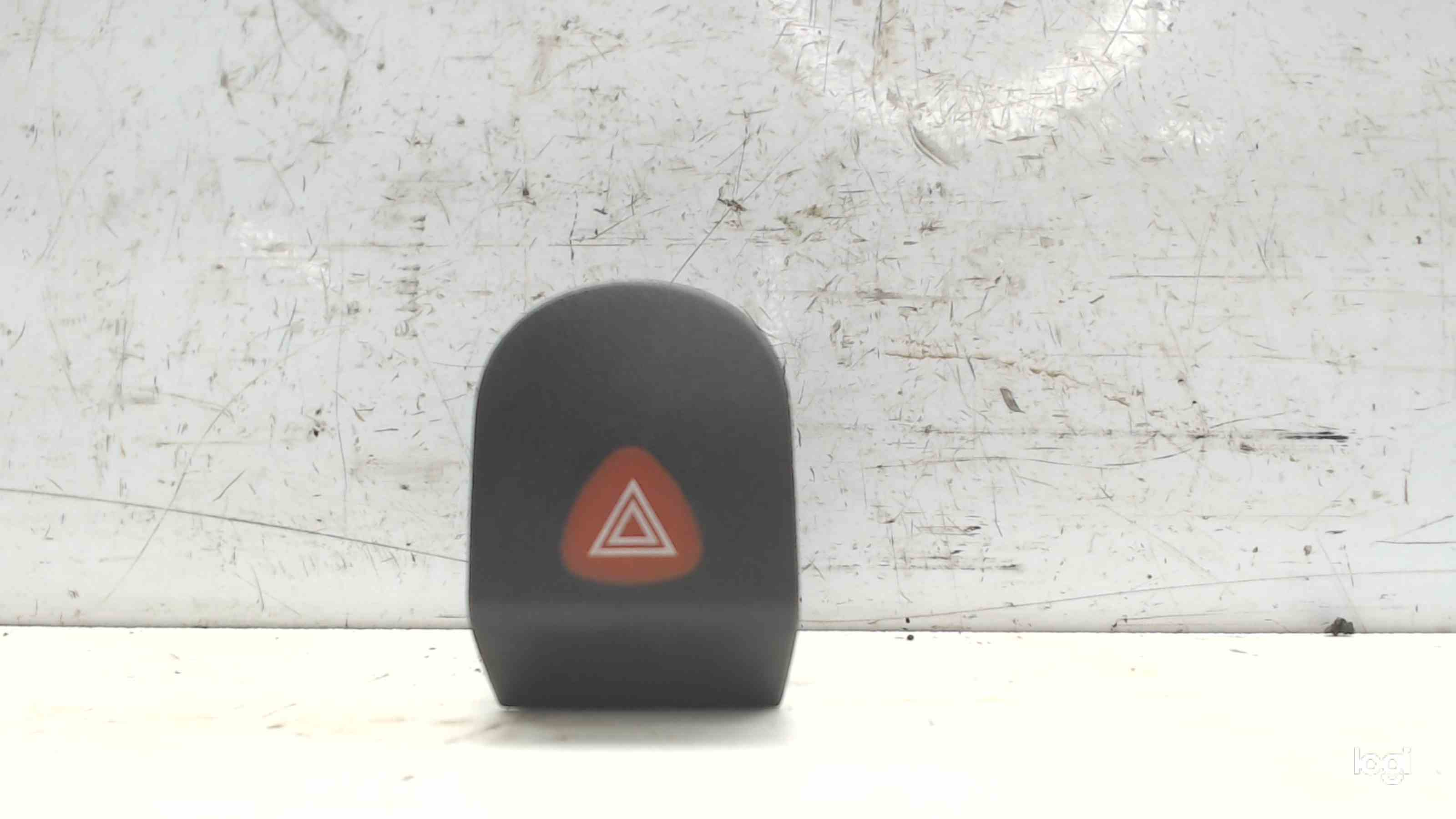 RENAULT Kangoo 1 generation (1998-2009) Hazard button 523539 24686963