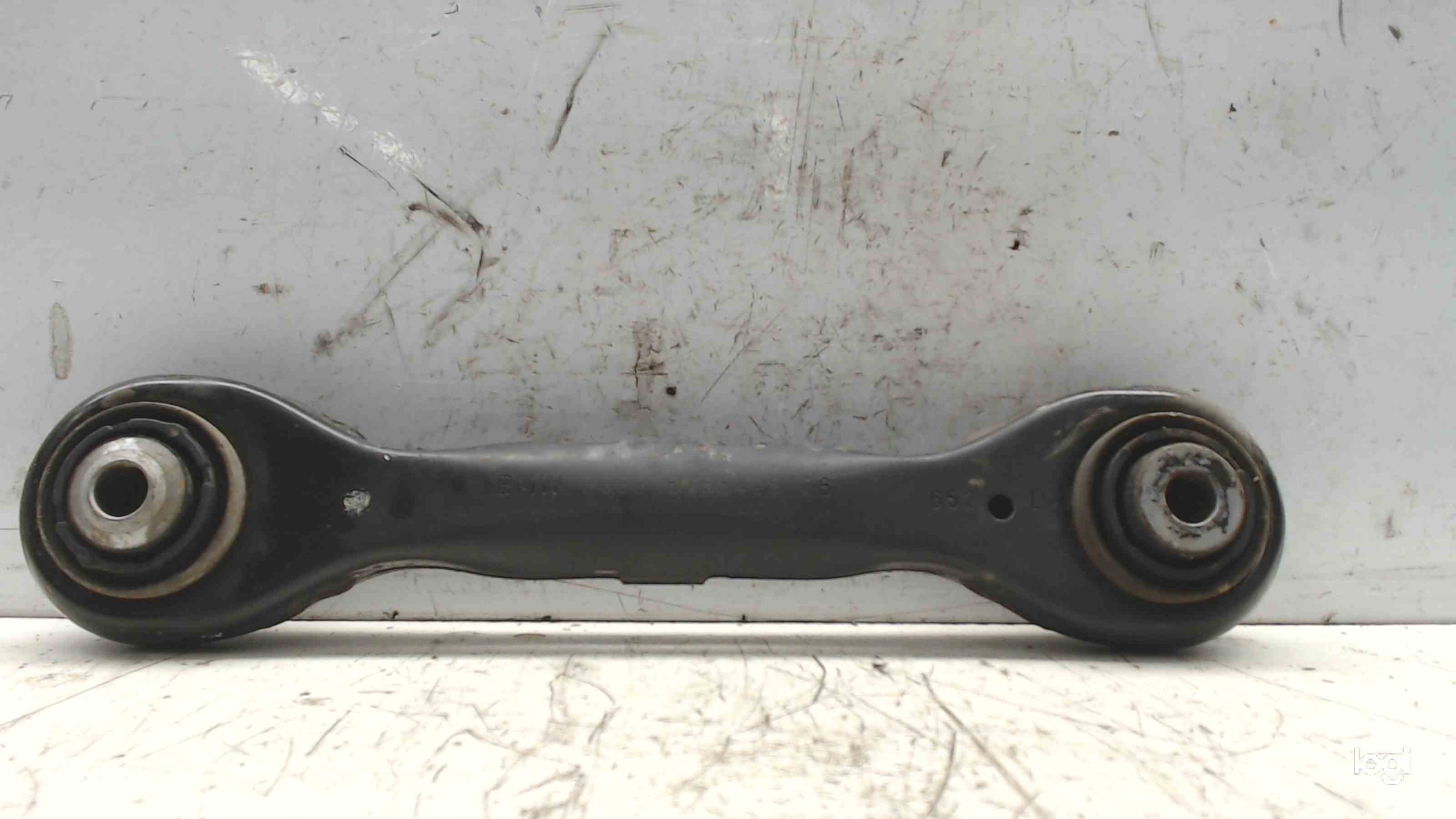 BMW 3 Series E90/E91/E92/E93 (2004-2013) Rear Right Arm 6765425 24686448