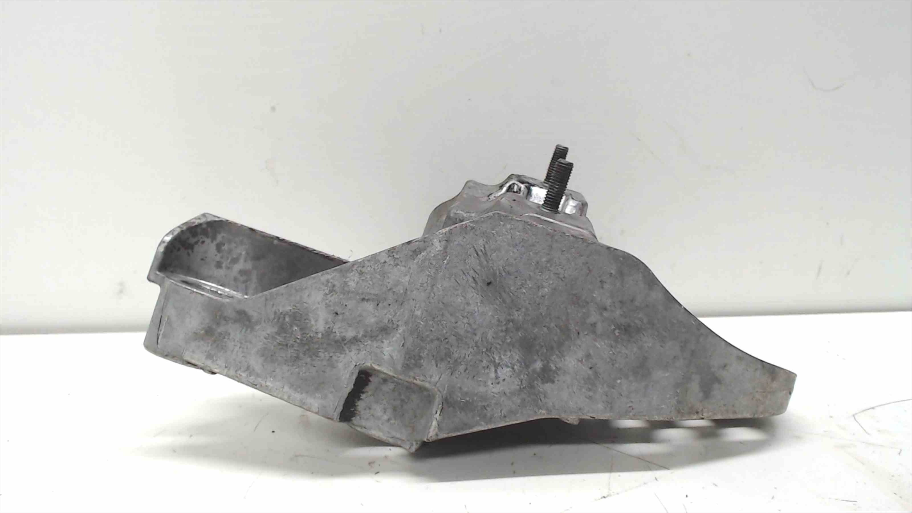 AUDI A6 C5/4B (1997-2004) Other Engine Compartment Parts 8E0199351F 24689067