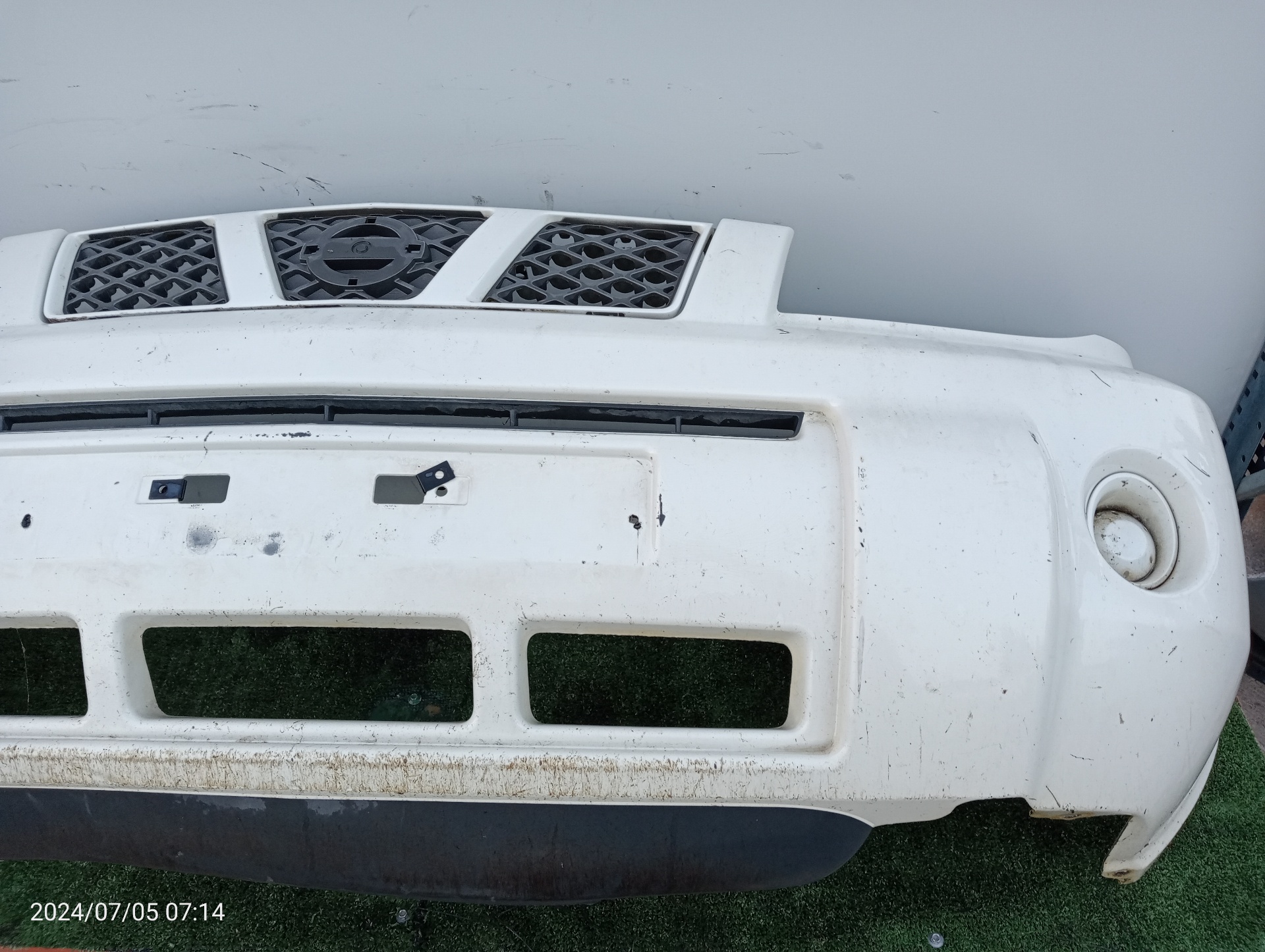 NISSAN X-Trail T30 (2001-2007) Front Bumper F2M22EQ025 26481817