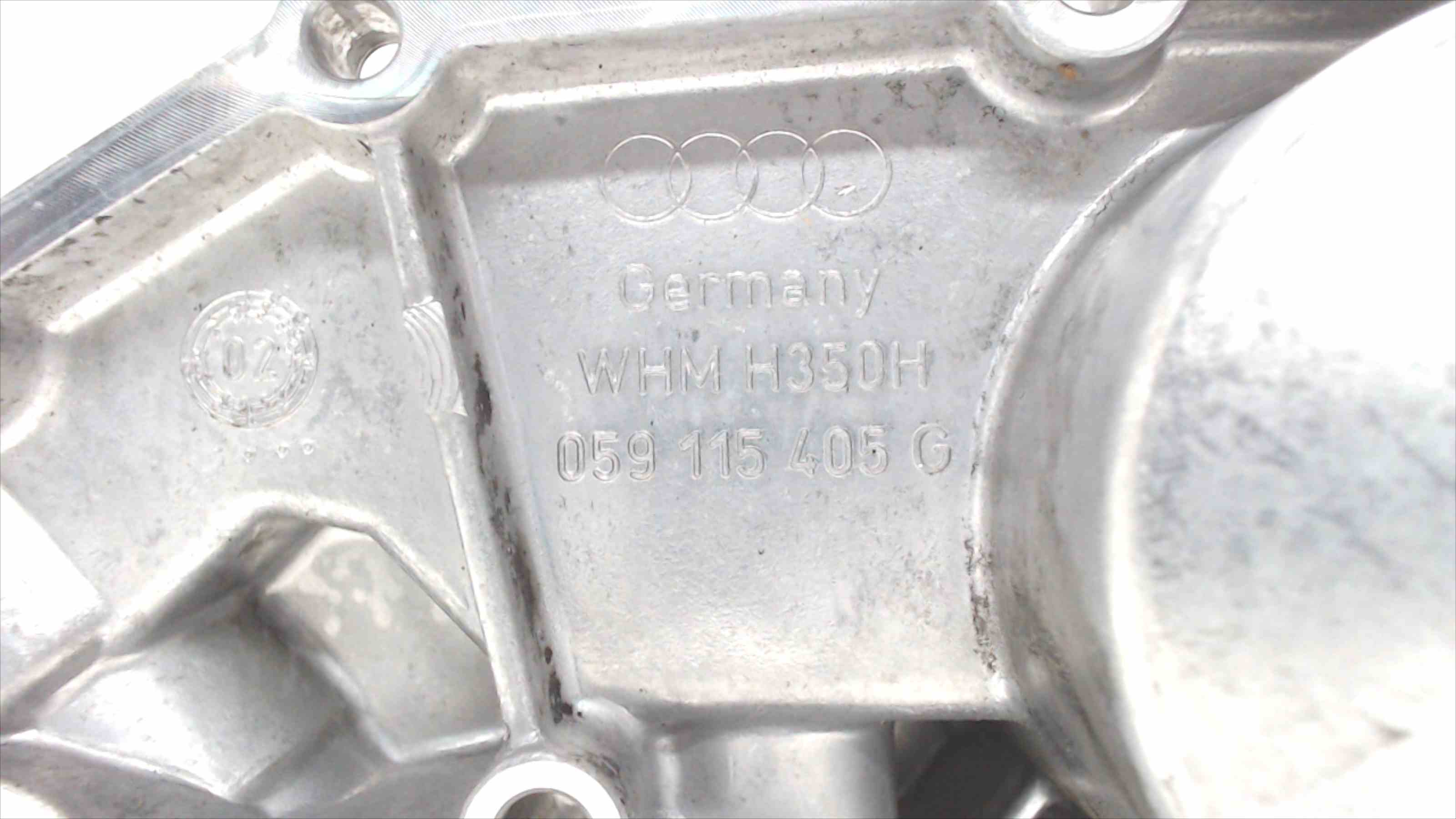 AUDI A6 C5/4B (1997-2004) Oil Cooler 059115405G 24288875