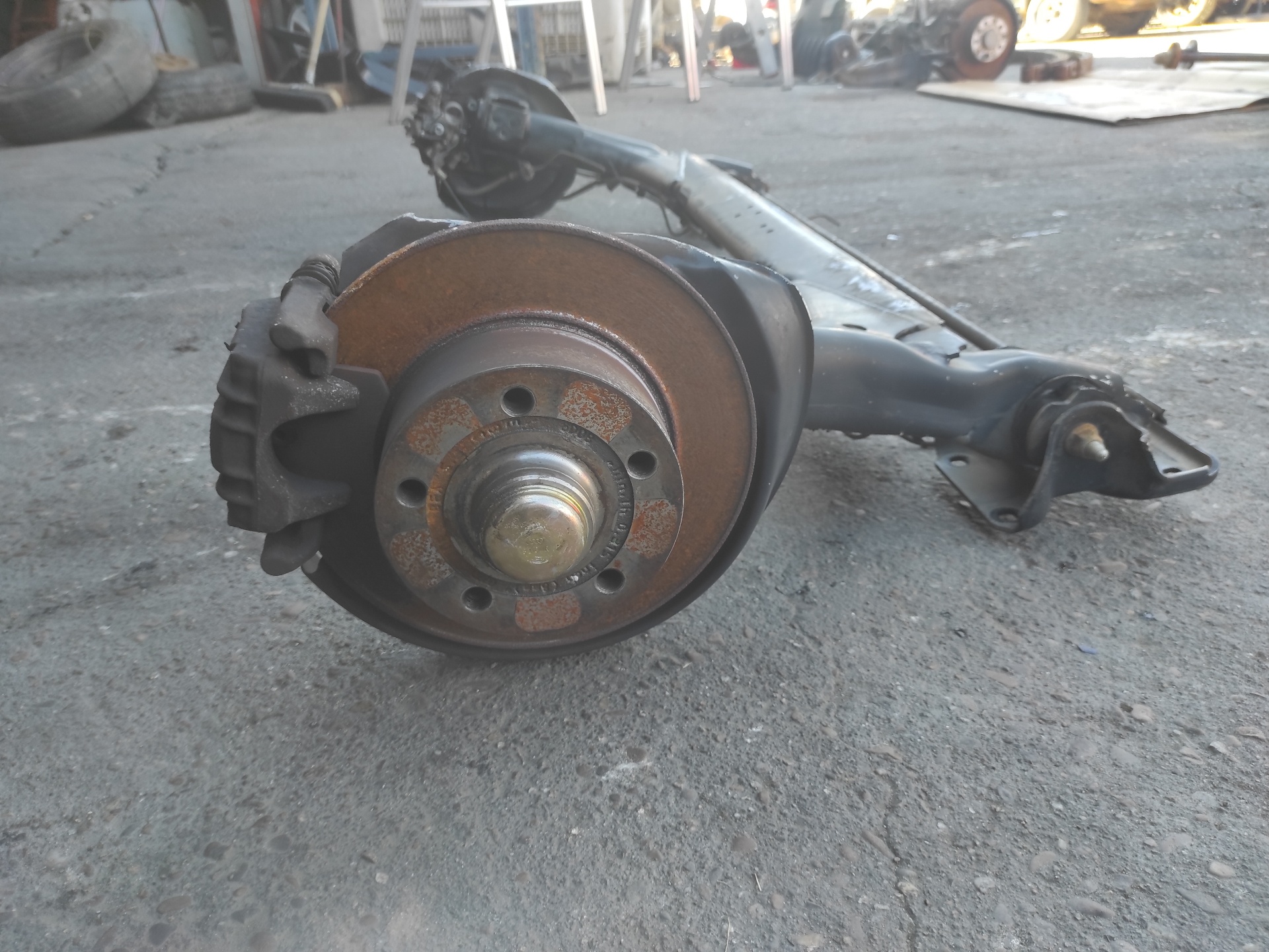 AUDI A4 B5/8D (1994-2001) Rear Axle AJM 22539133