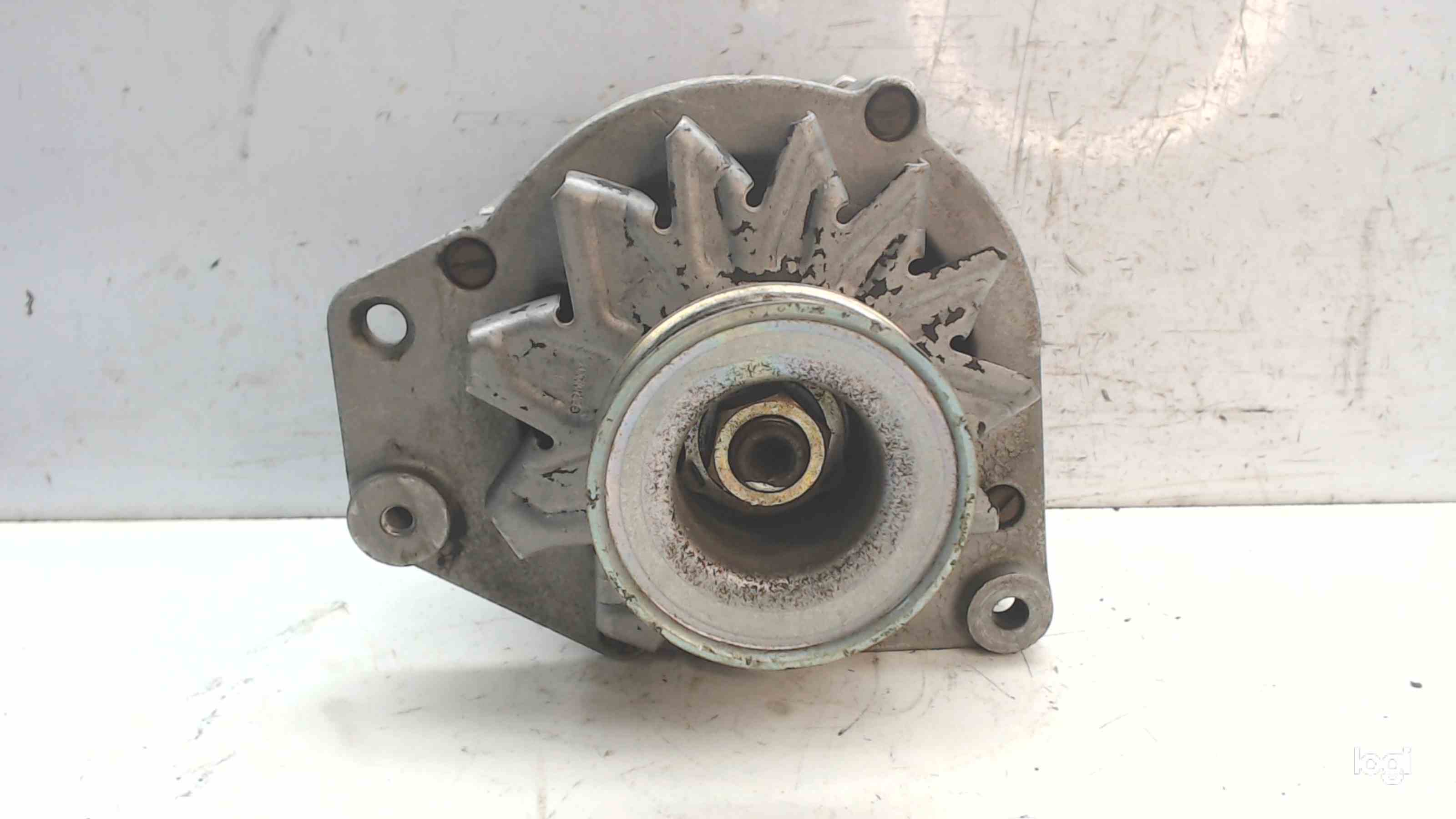 VOLKSWAGEN Passat B3 (1988-1993) Alternator 0120469727, 026903015B, 0120469727 24687136