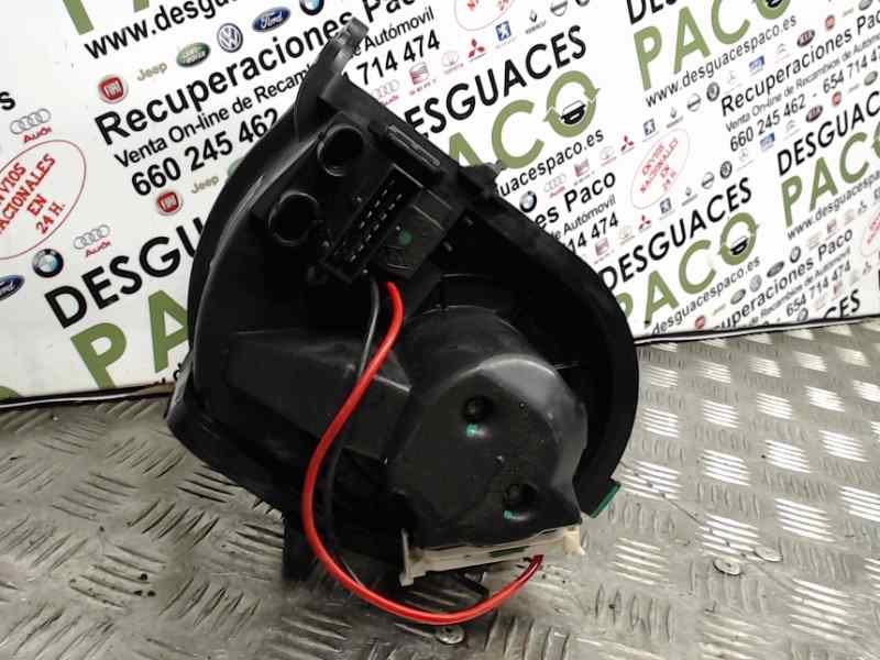 RENAULT Clio 3 generation (2005-2012) Salono pečiuko varikliukas 576320300 24680097