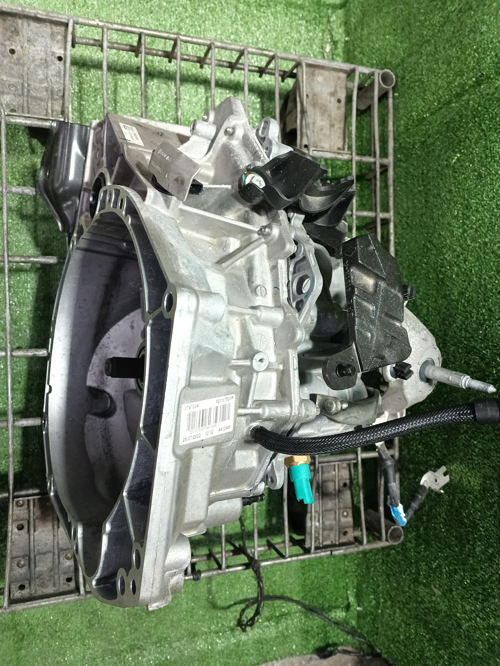 RENAULT Captur 1 generation (2013-2019) Gearbox JT4004 24260501