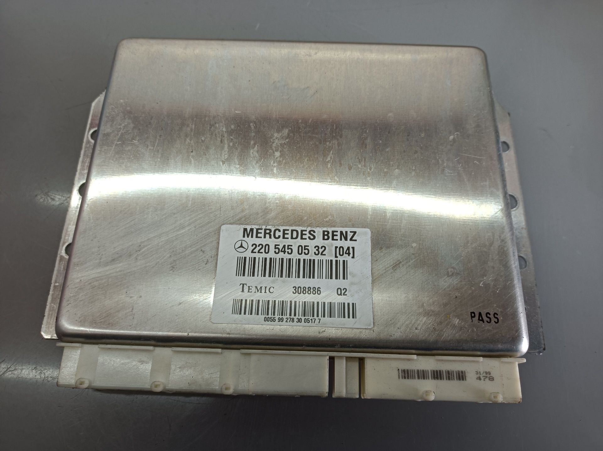 MERCEDES-BENZ S-Class W220 (1998-2005) Suspension control unit 2205450532, 220545053204 24551999