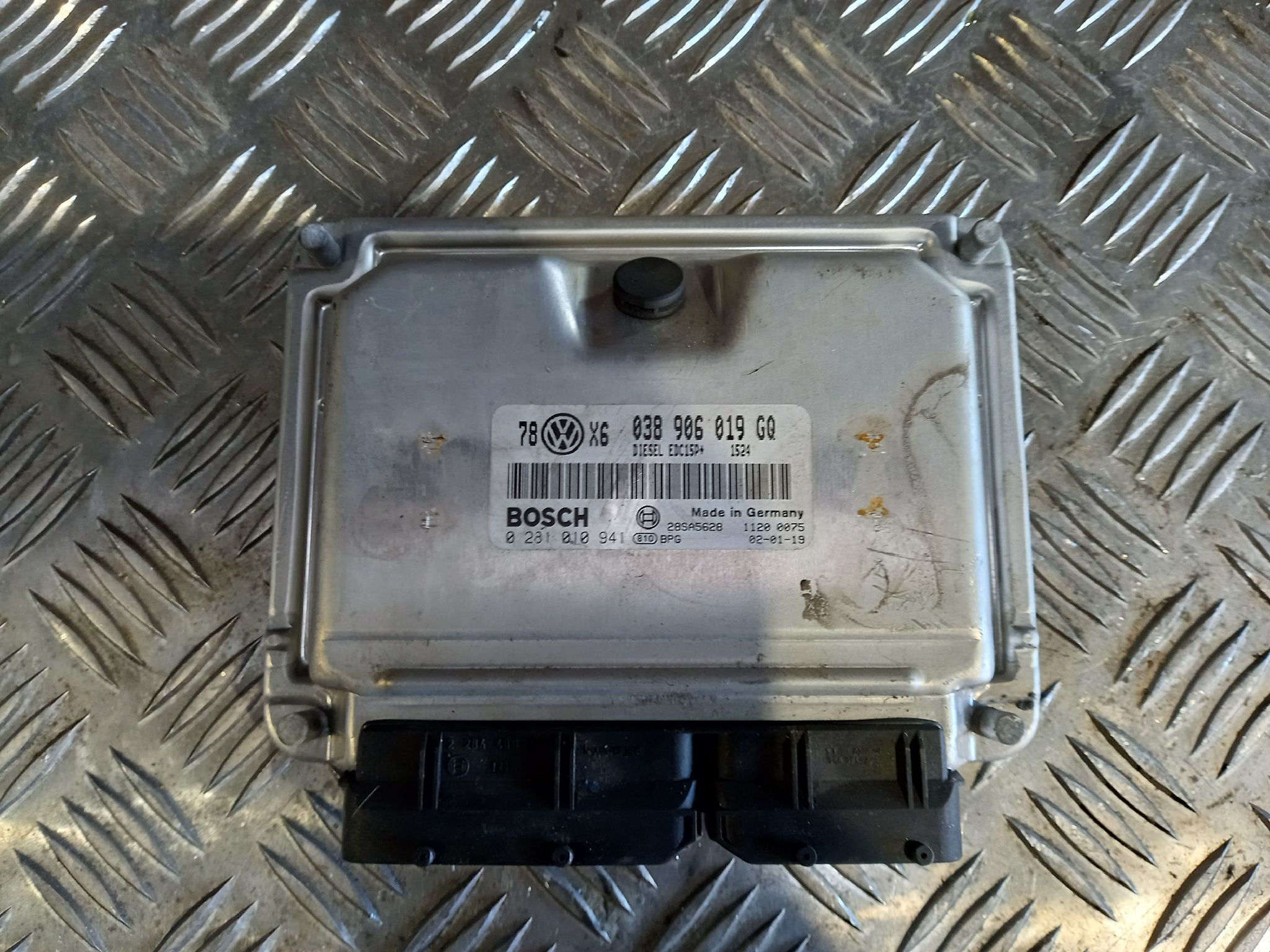 VOLKSWAGEN Passat B5 (1996-2005) Engine Control Unit ECU 038906019GX,0281010941 25995075