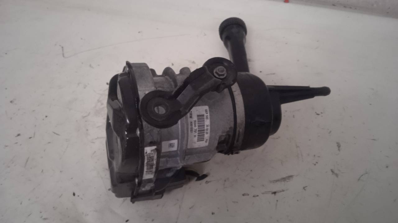 PEUGEOT 308 T7 (2007-2015) Power Steering Pump 25995637