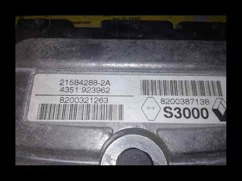 RENAULT Megane 2 generation (2002-2012) Motorkontrolenhed ECU 8200387138 25296490