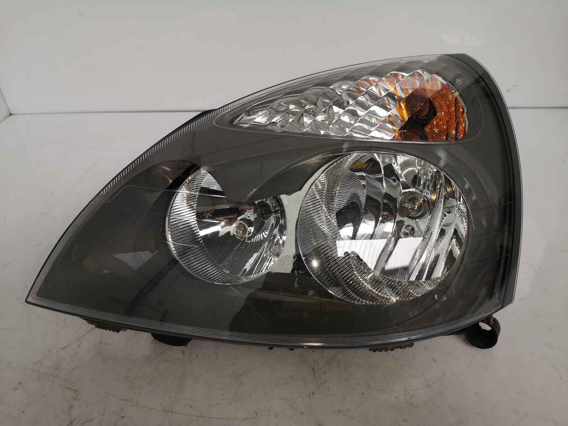 RENAULT Clio 3 generation (2005-2012) Front Left Headlight 15601900LI 26014720