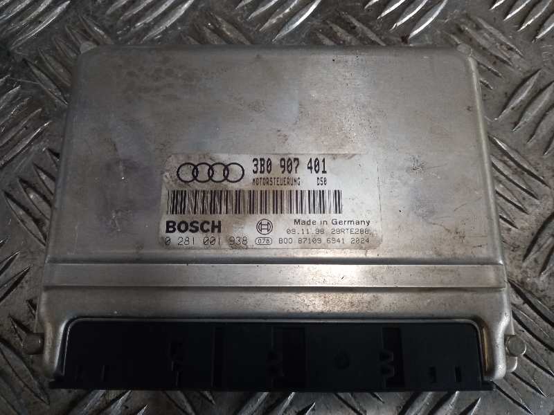 VOLKSWAGEN Passat B5 (1996-2005) Блок керування двигуном ECU 3B0907401,0281001938 25995124