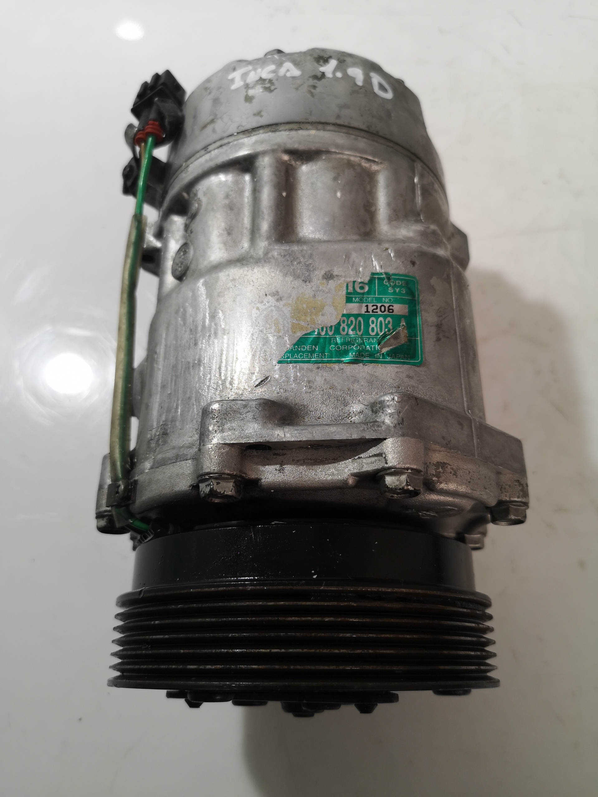 SEAT Inca 1 generation (1995-2000) Air Condition Pump 1H0820803A,SD7VCB 26012180